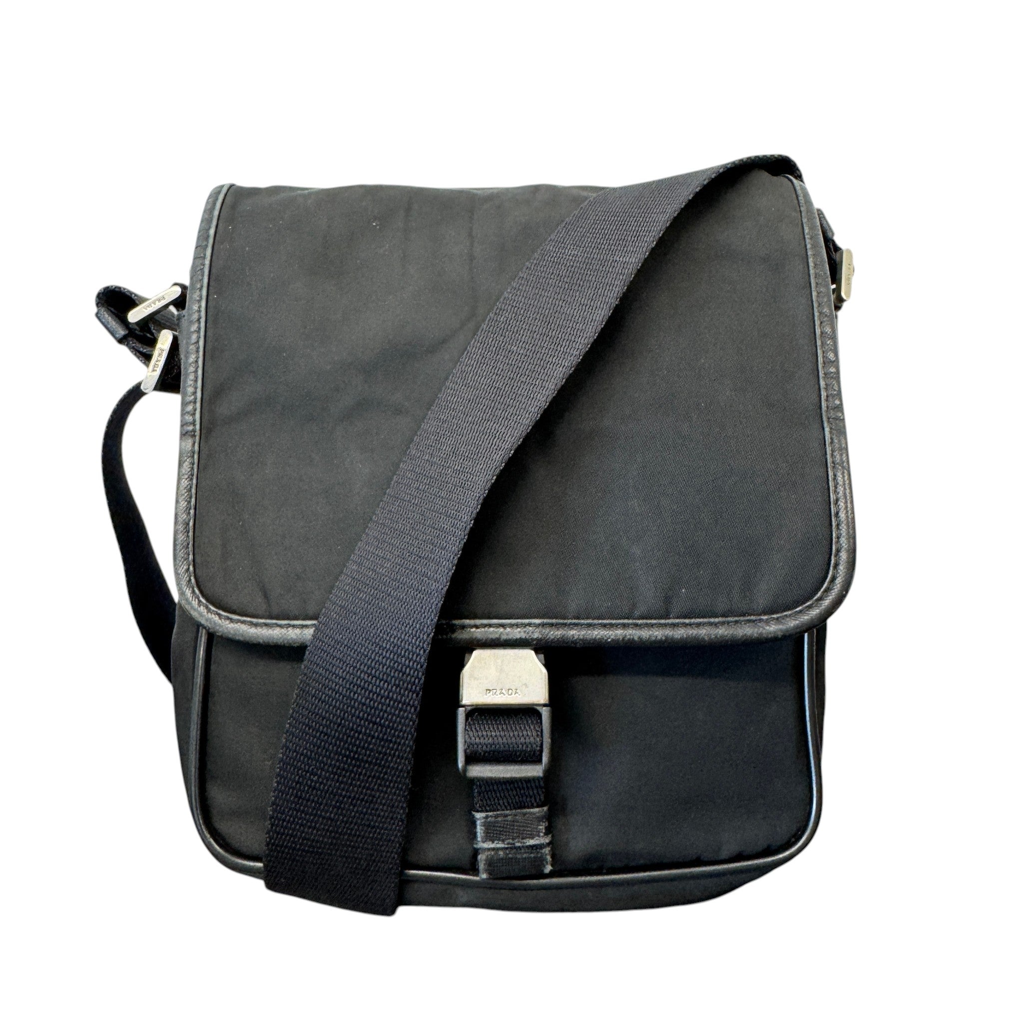 Men's Tessuto Buckle Messenger Bag Black