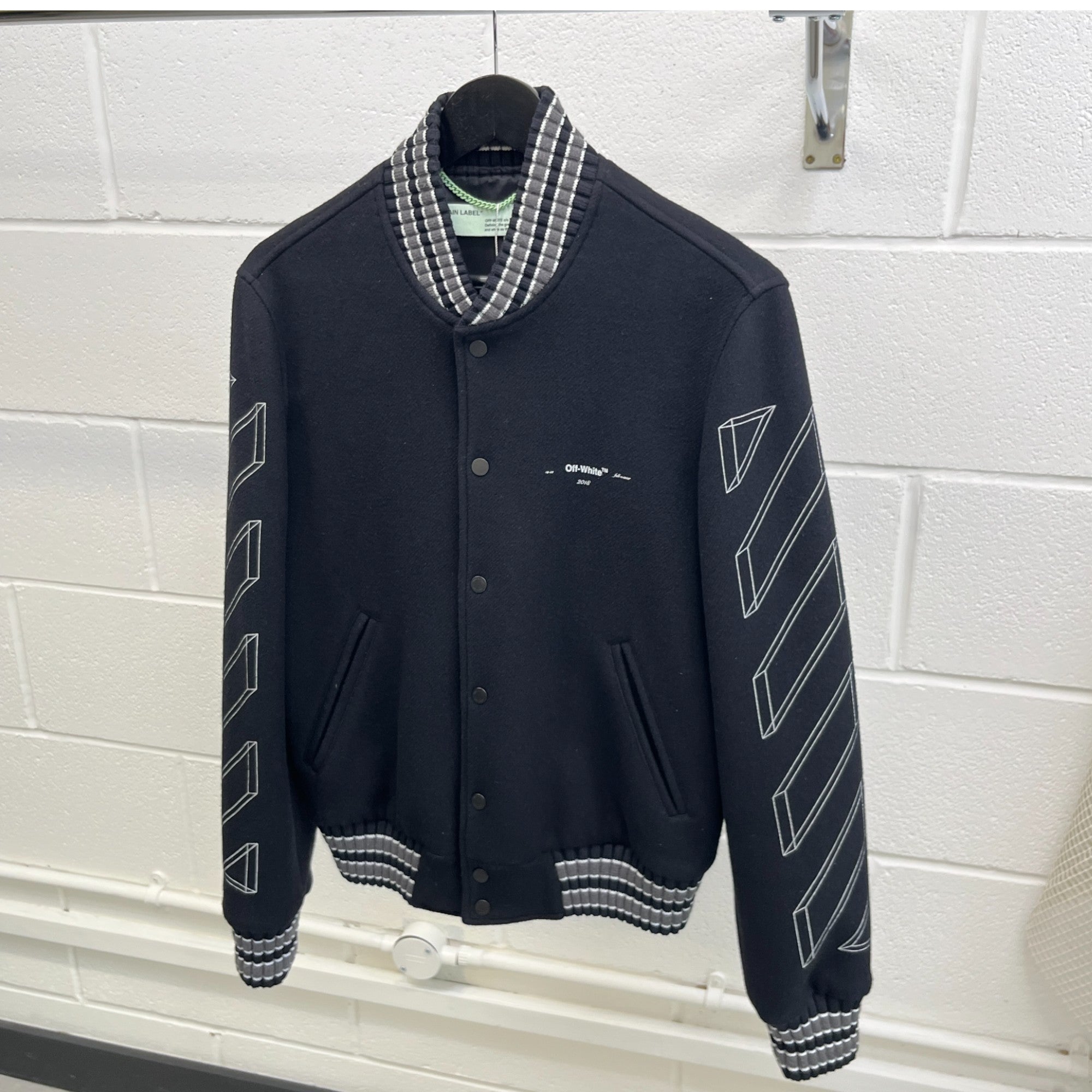 Men's Arrow Logo Varsity Jacket Black Size XS