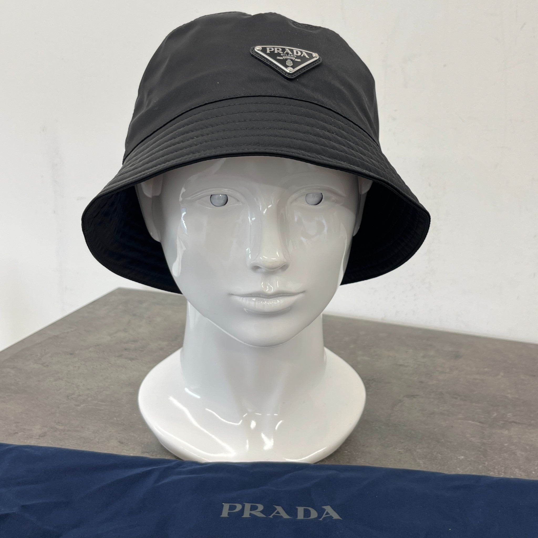 Men's Re-Nylon Plaque Logo Bucket Hat Black Size XL