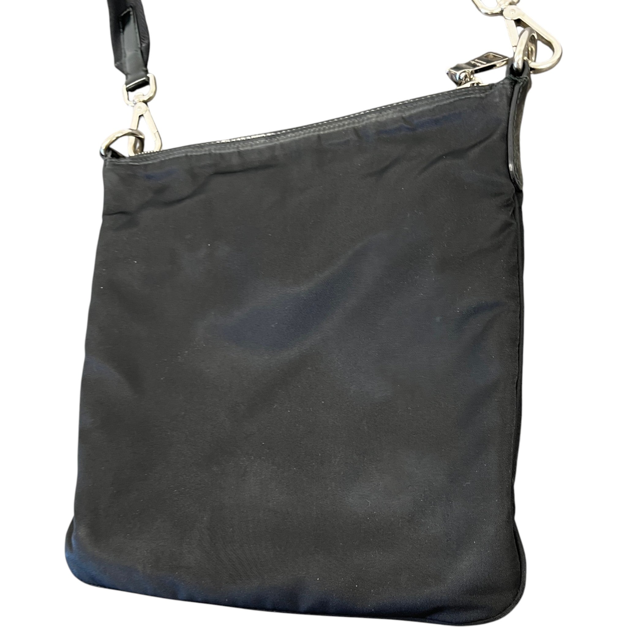 Men's Plaque Logo Re-Nylon Messenger Bag Black