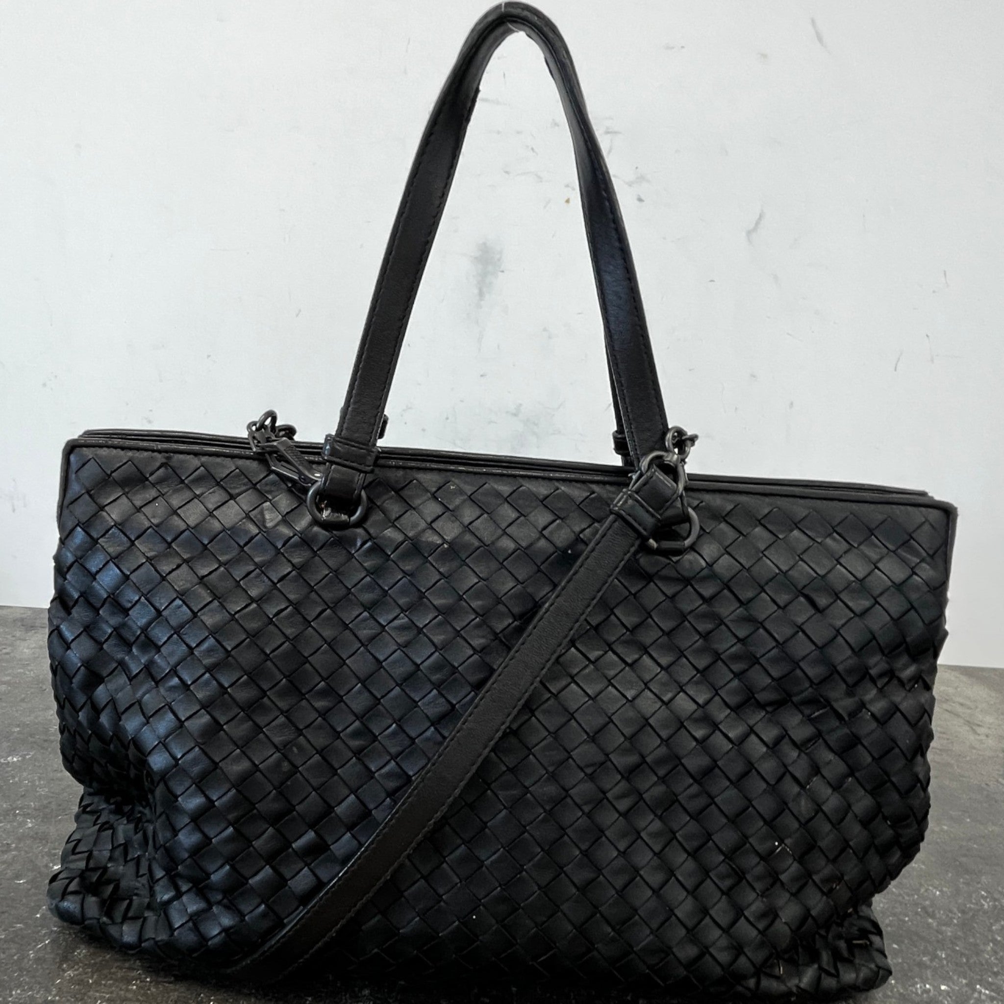 Women's Intrecciato Woven Nappa Bag Black