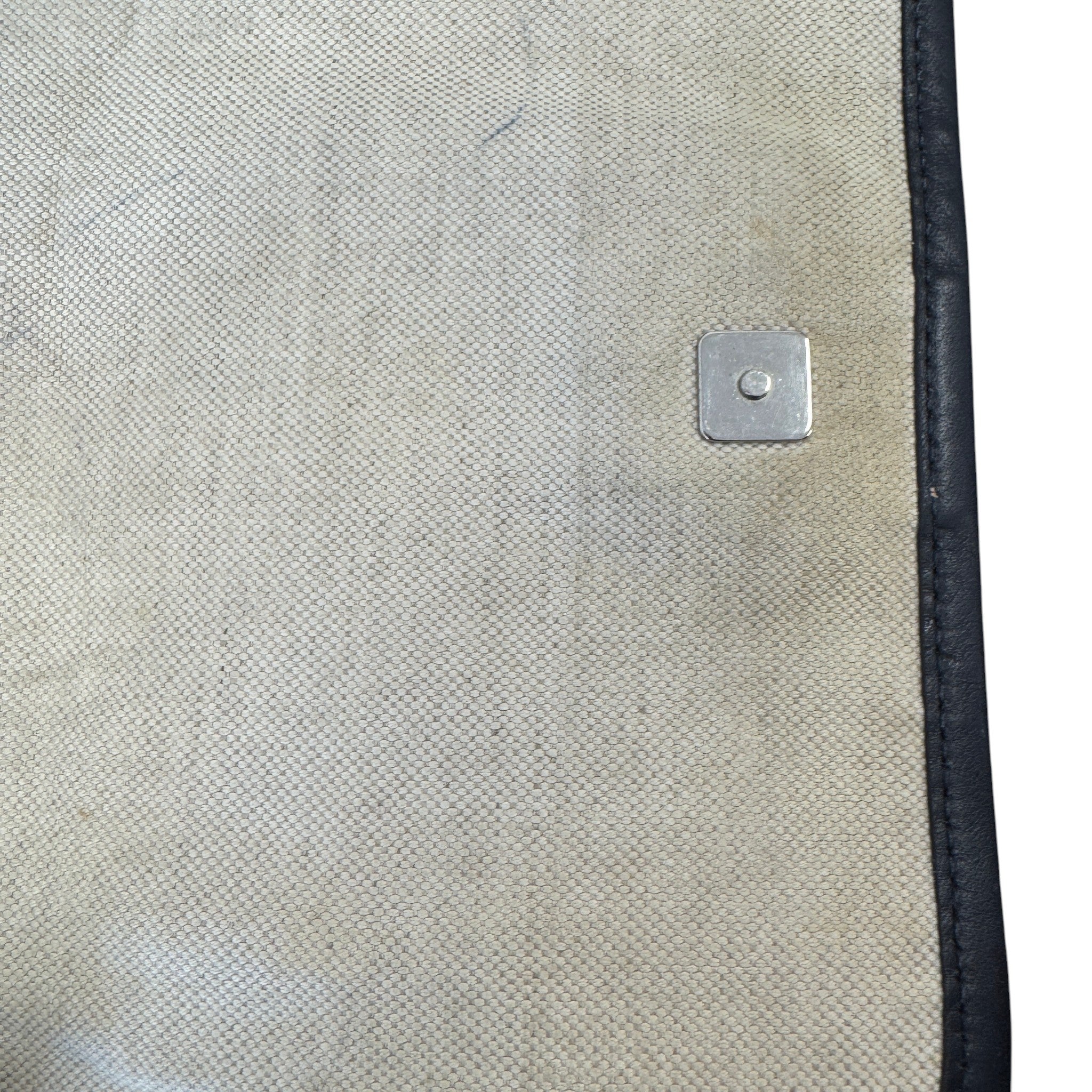 Women's Gg Supreme Messenger Bag Beige