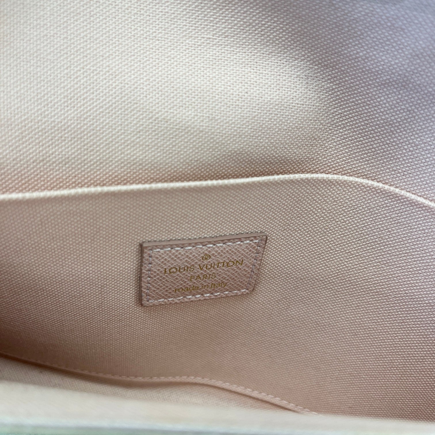 Women's Damier Azur Félicie Pochette Bag White