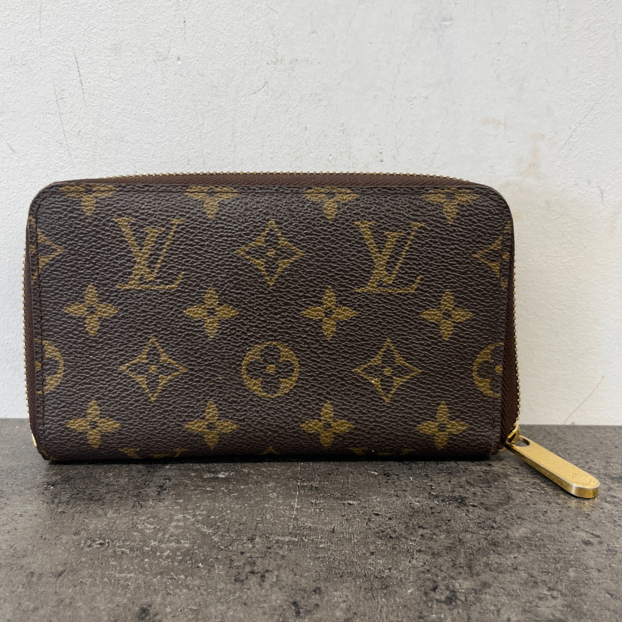 Women's Monogram Zippy Purse Brown