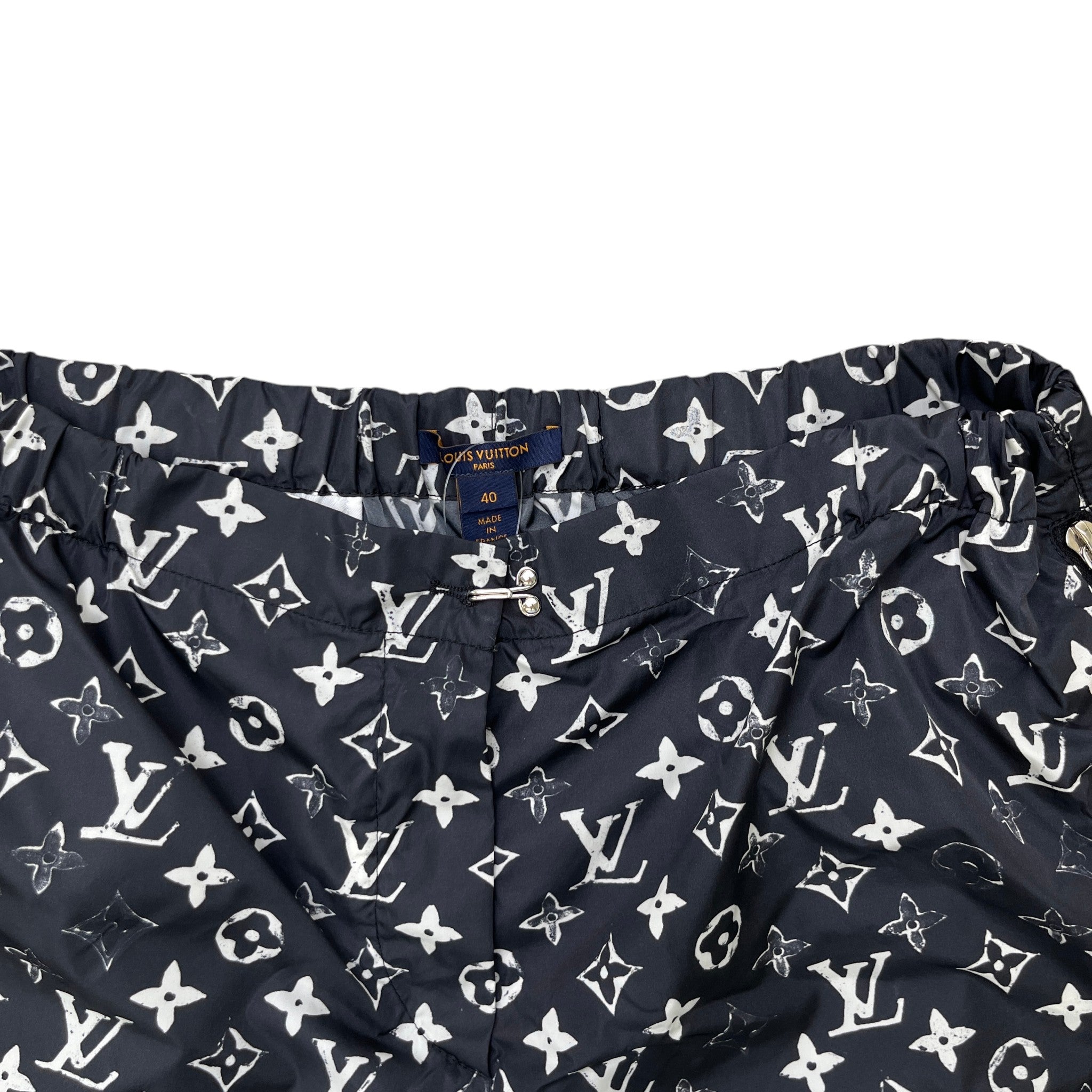 Women's Stencil Effect Monogram Shorts Black Size FR 40 / UK 12