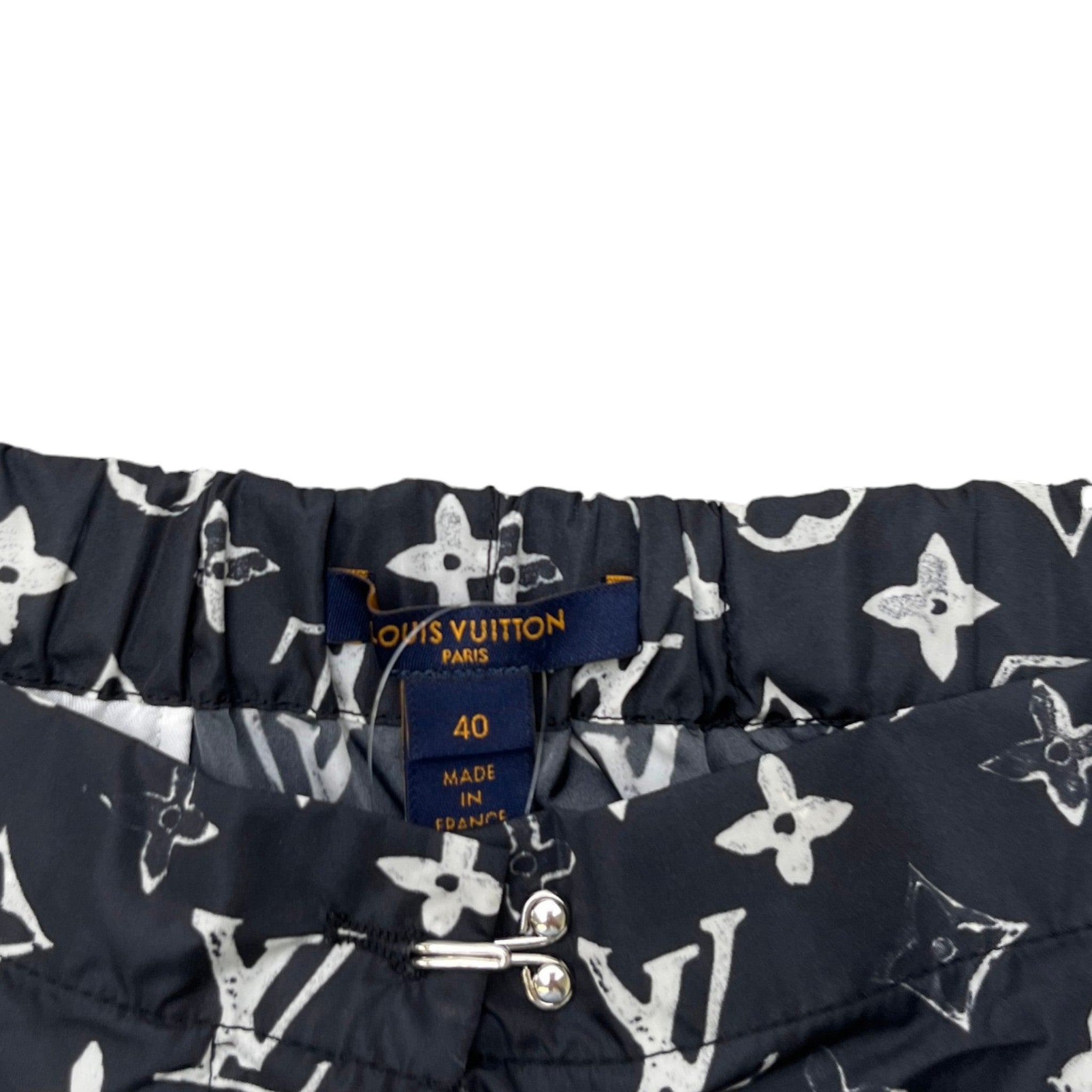 Women's Stencil Effect Monogram Shorts Black Size FR 40 / UK 12