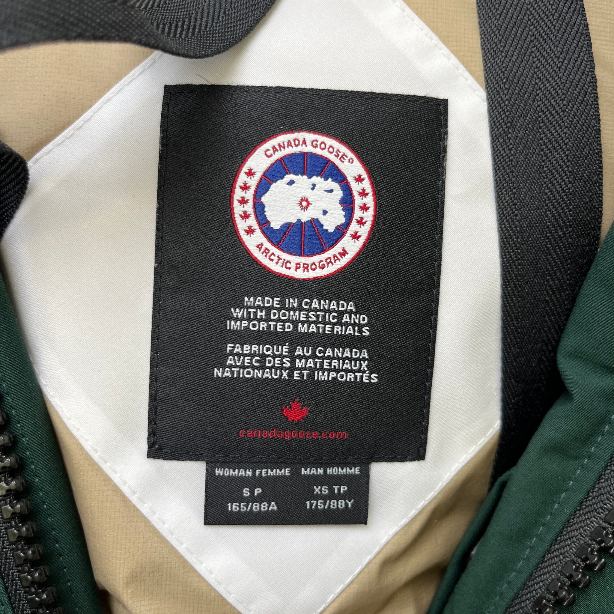 Chilliwack Unisex Bomber Down Jacket Green Size XS