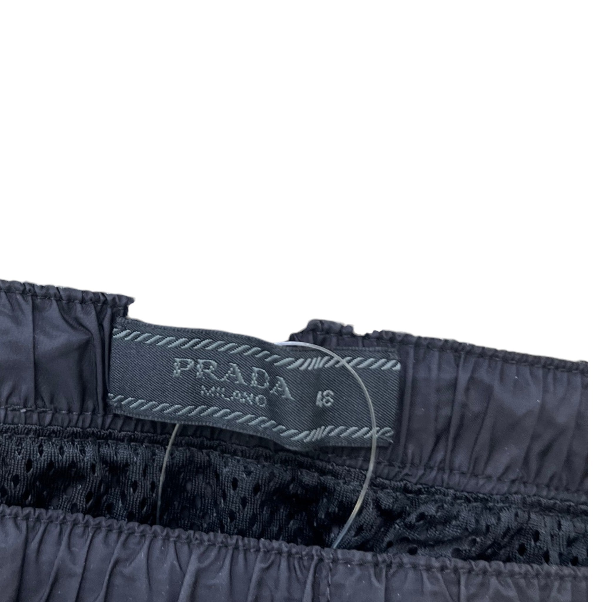 Men's Plaque Pocket Logo Swim Shorts Black Size W32 / IT 48
