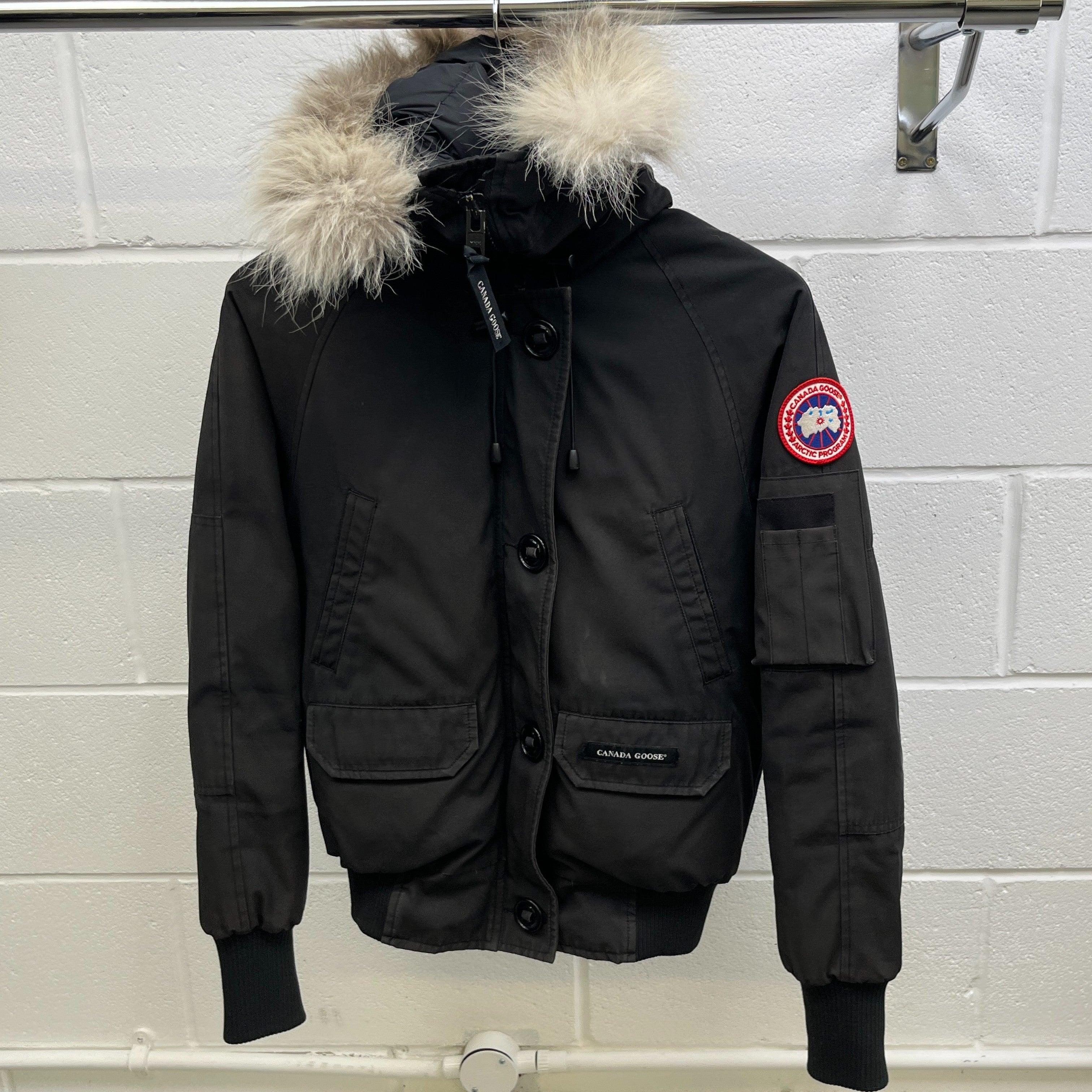 Women's Chilliwack Bomber Down Jacket Black Size XS