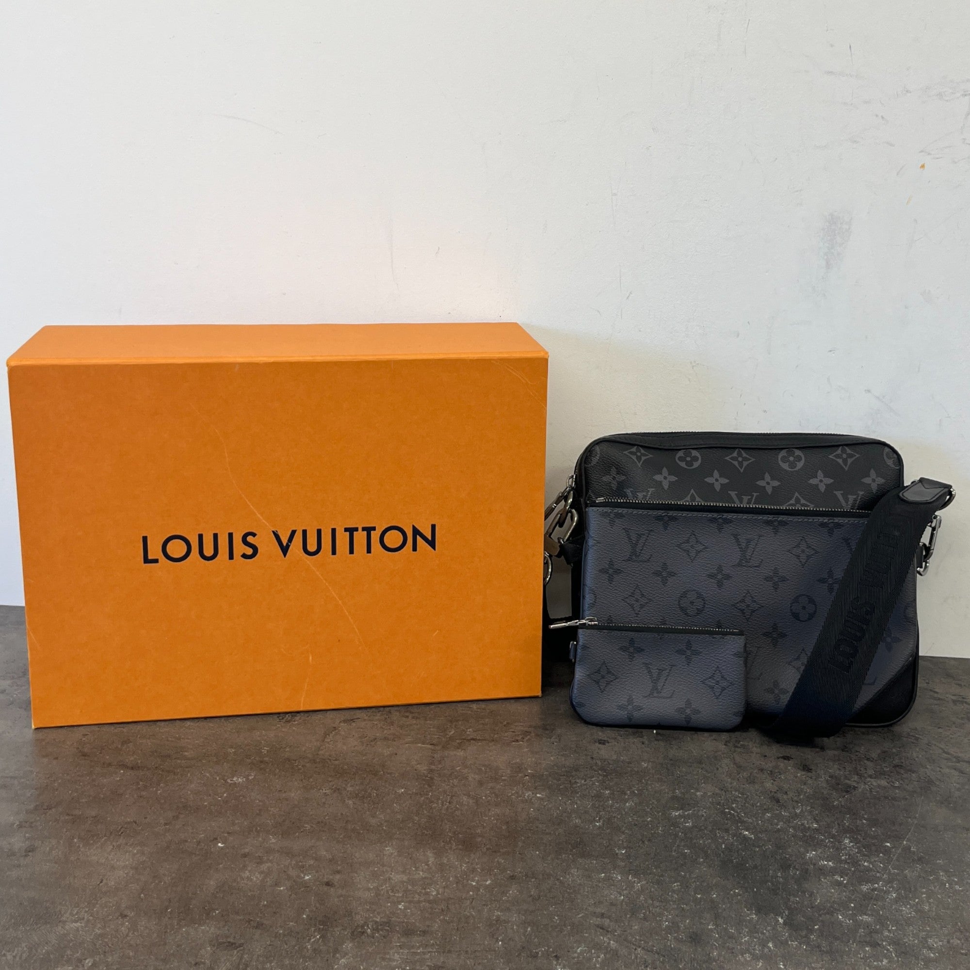 Men's Monogram Eclipse Trio Messenger Bag Black