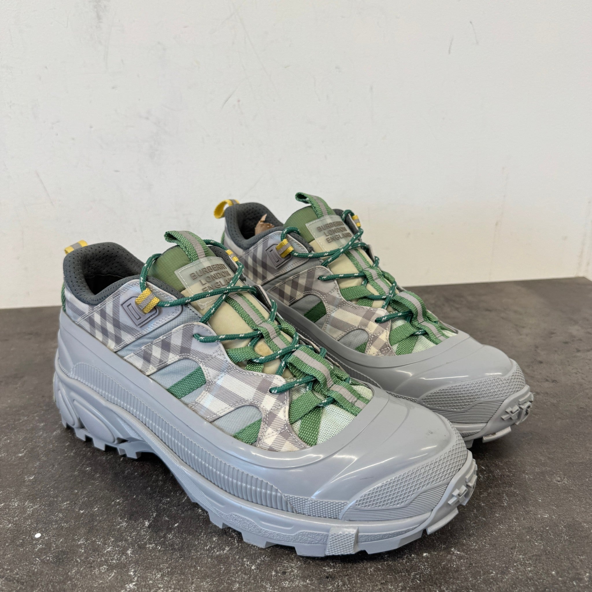 Men's Arthur Low Trainers Grey Size EU 46 / UK 12