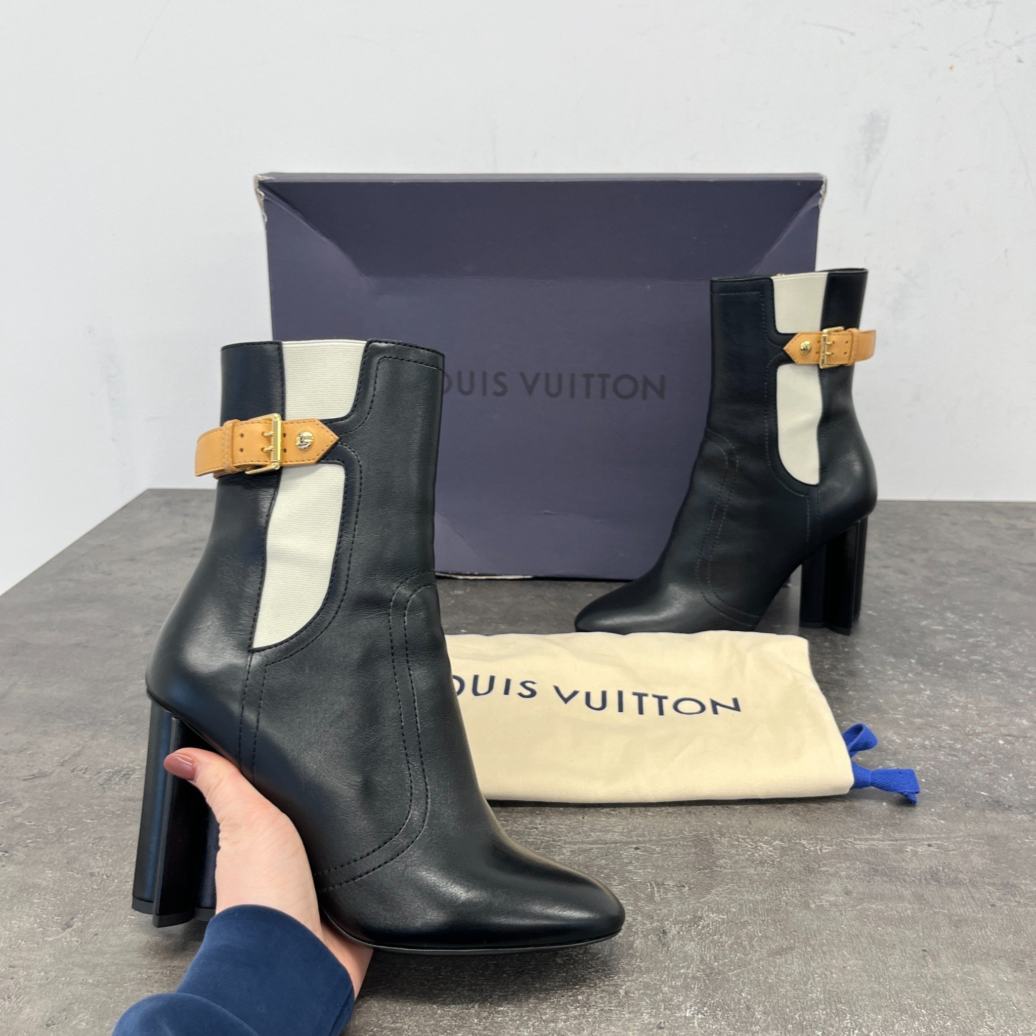 Women's Silhouette Ankle Boots Black Size EU 38 / UK 5