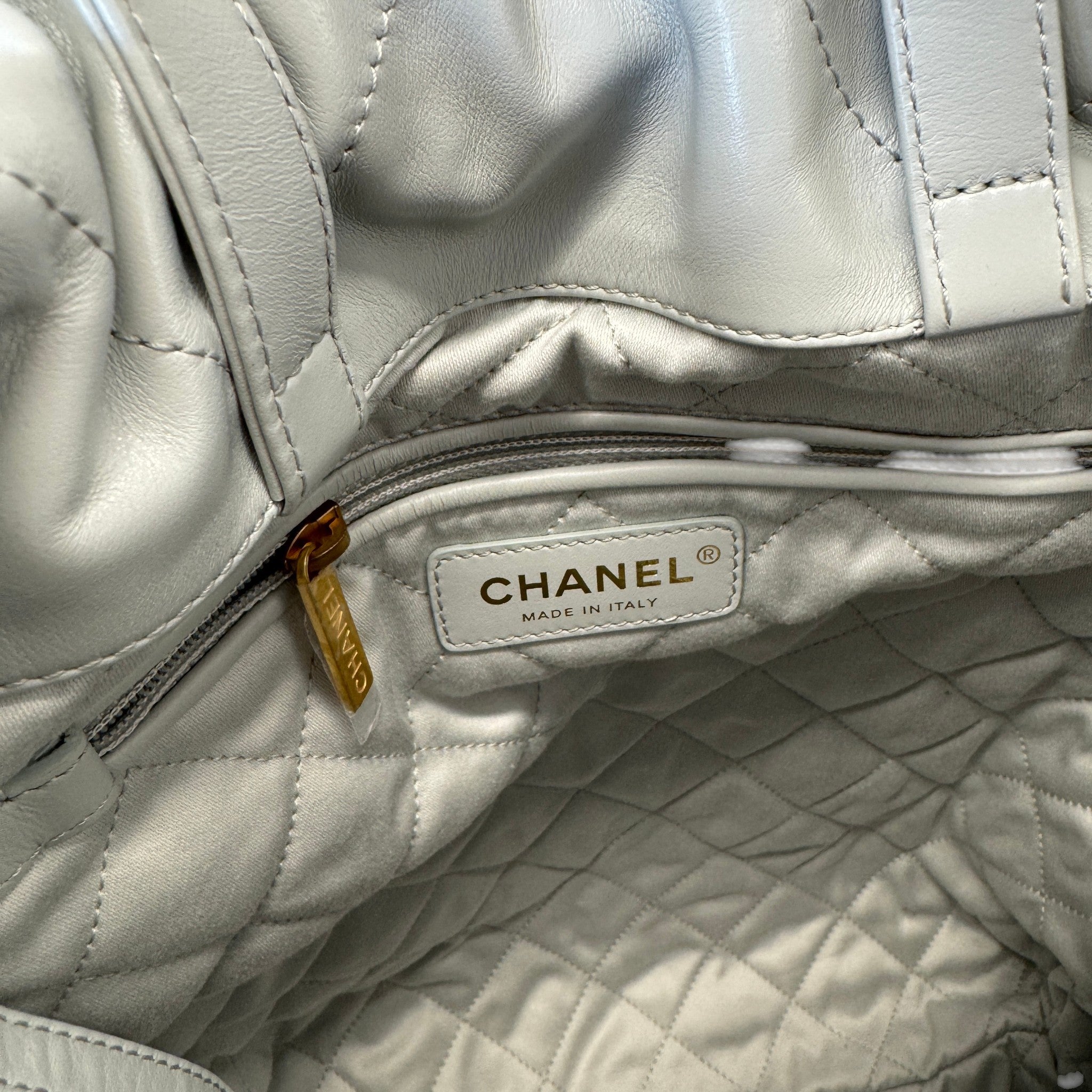 Women's Calfskin 22 Backpack Grey