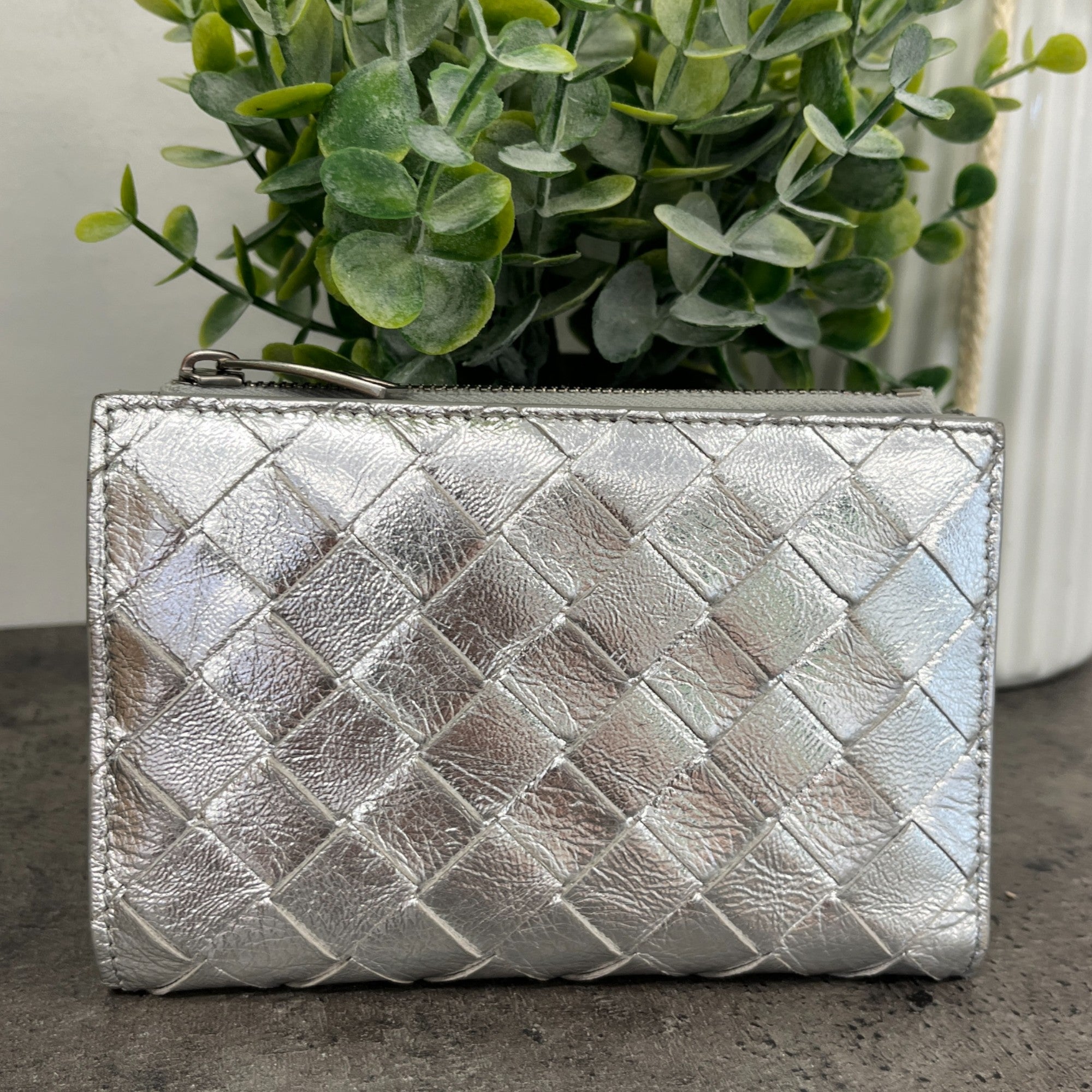 Women's Intrecciato Metallic Purse Silver