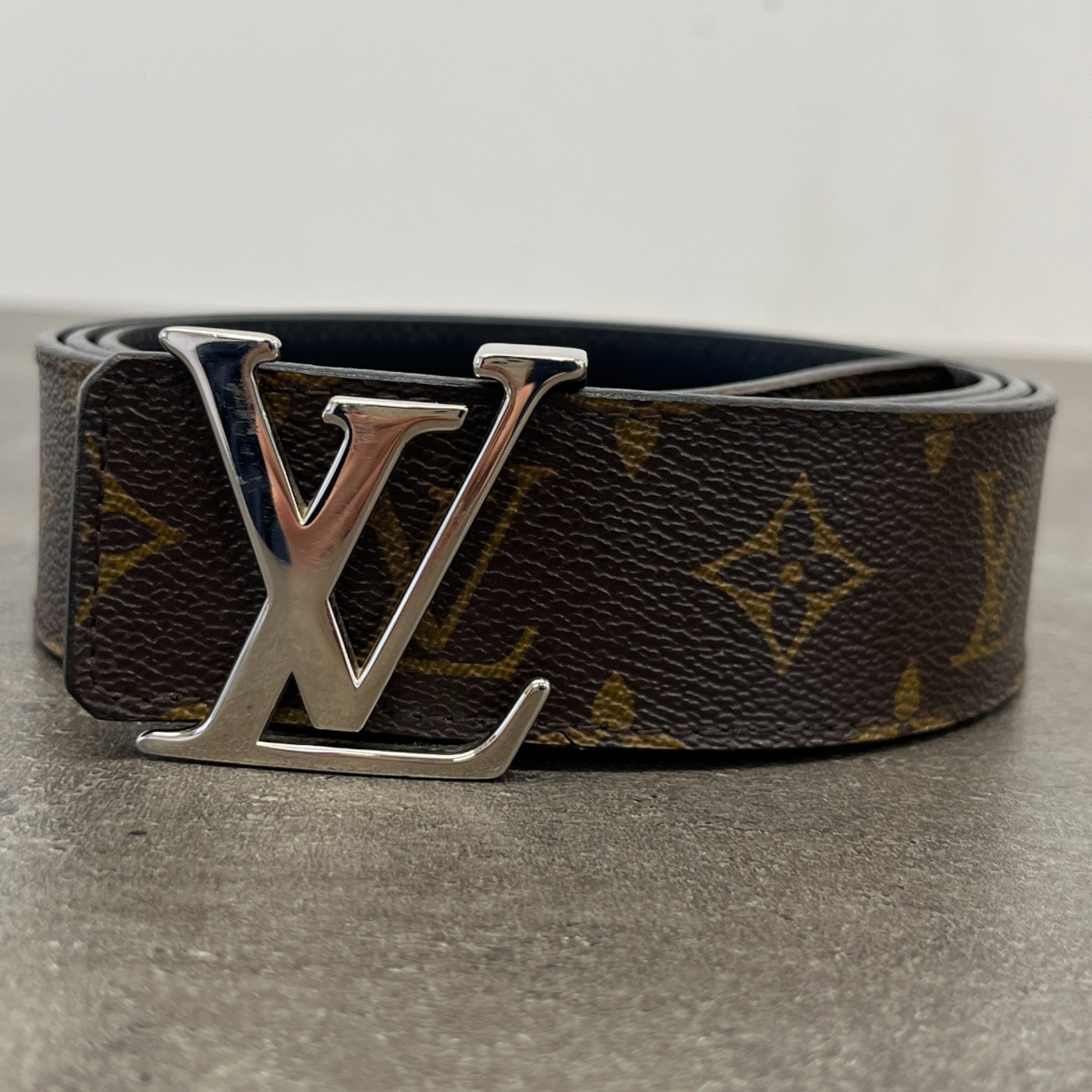 Men's Lv Reversible Belt Brown Size Waist 42"