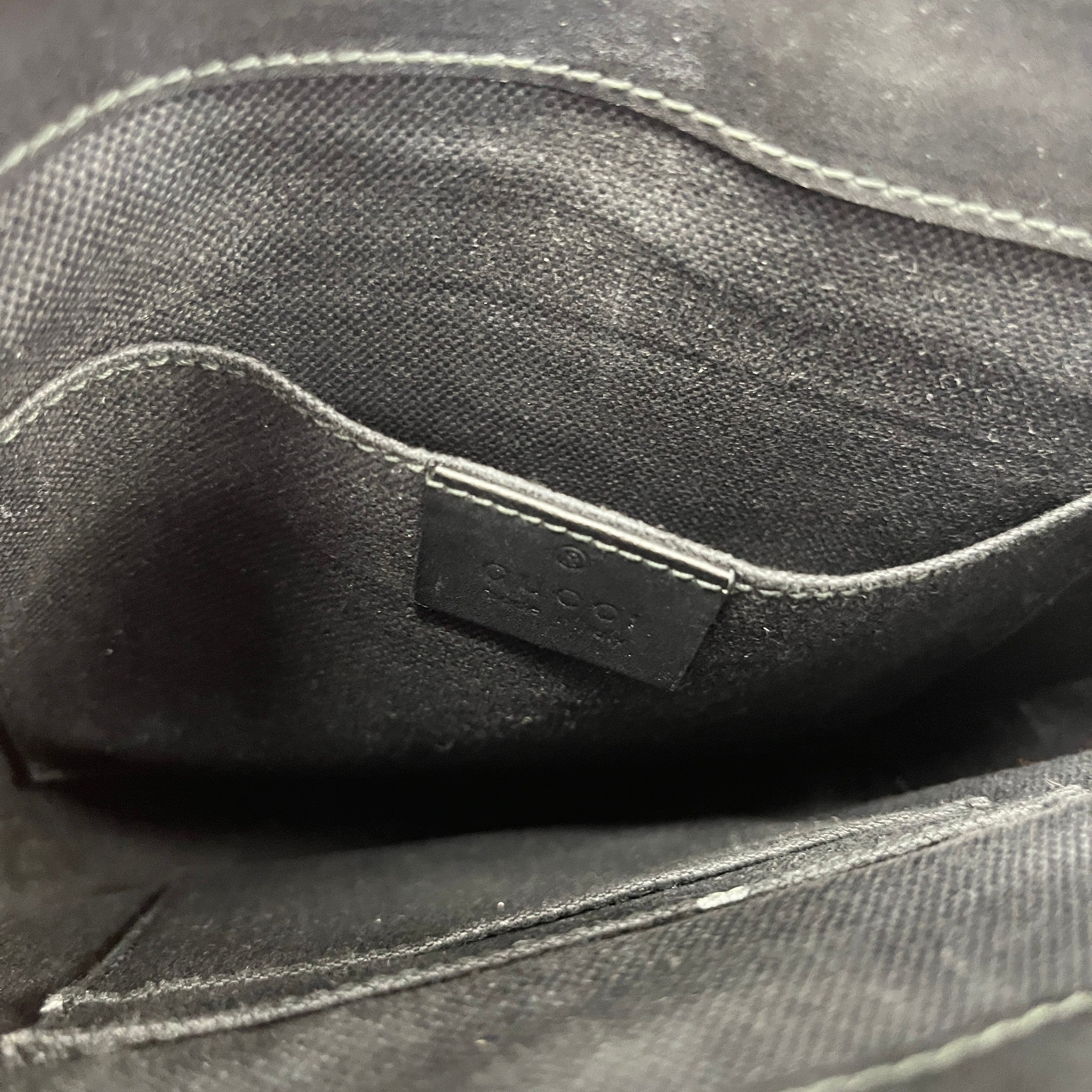 Men's Gg Supreme Messenger Bag Grey