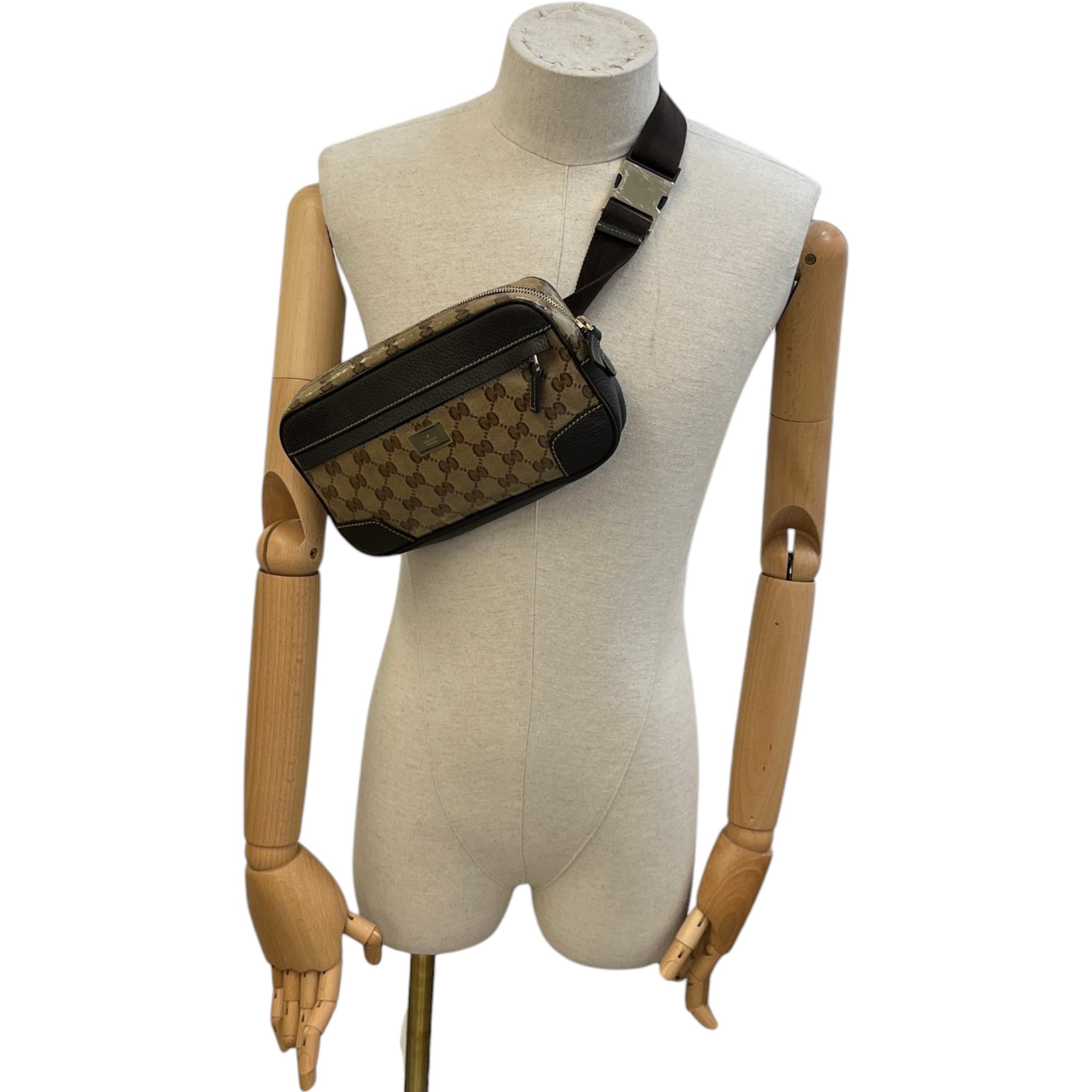 Men's Gg Supreme Belt Bag Beige