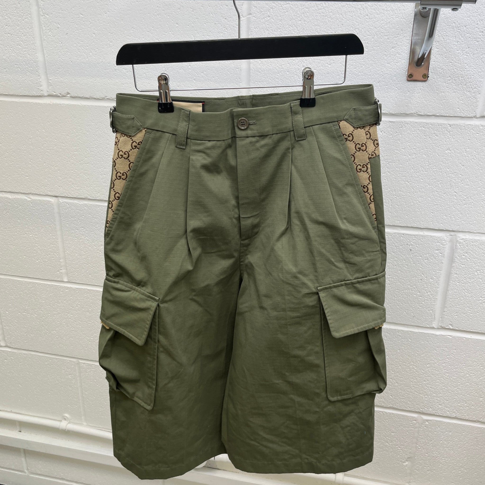 Men's Gg Supreme Side Panels Shorts Khaki Size IT 46 / UK 30