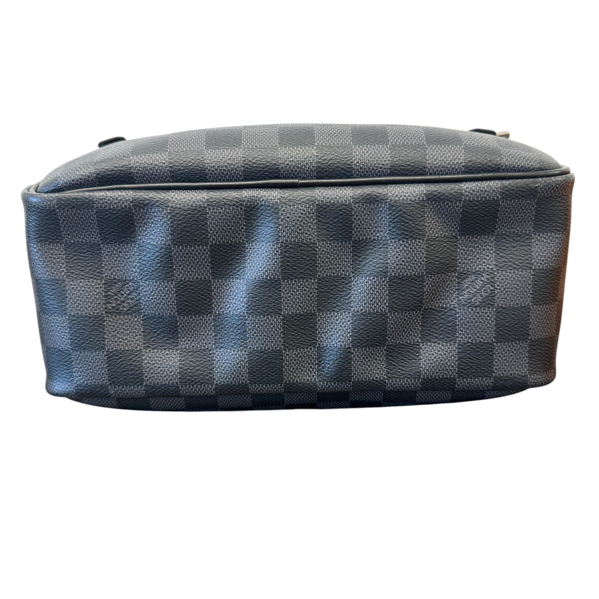 Men's Damier Graphite Toiletry Bag Black