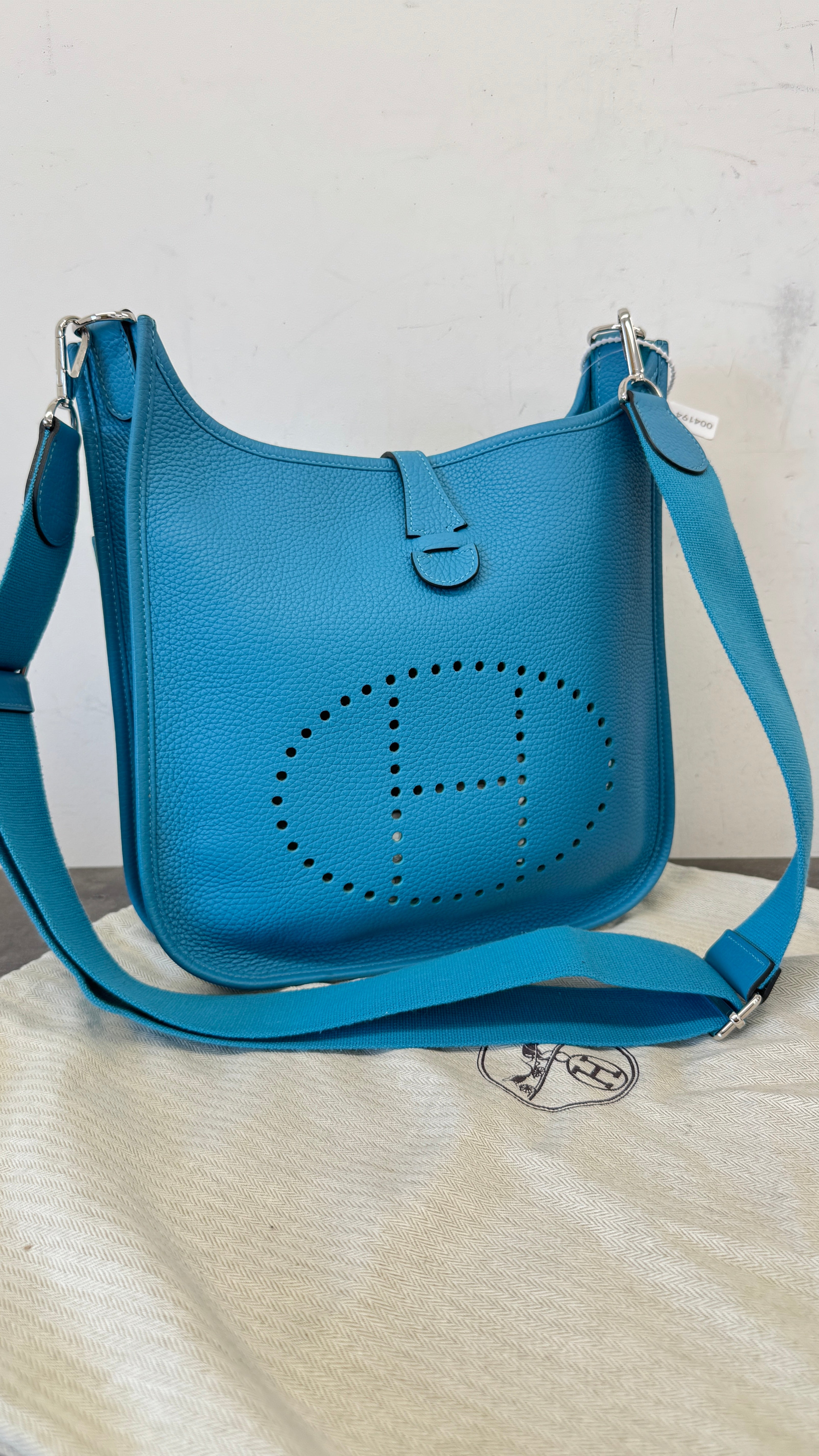 Women's Evelyne 29 Togo Blue Jean Bag Blue