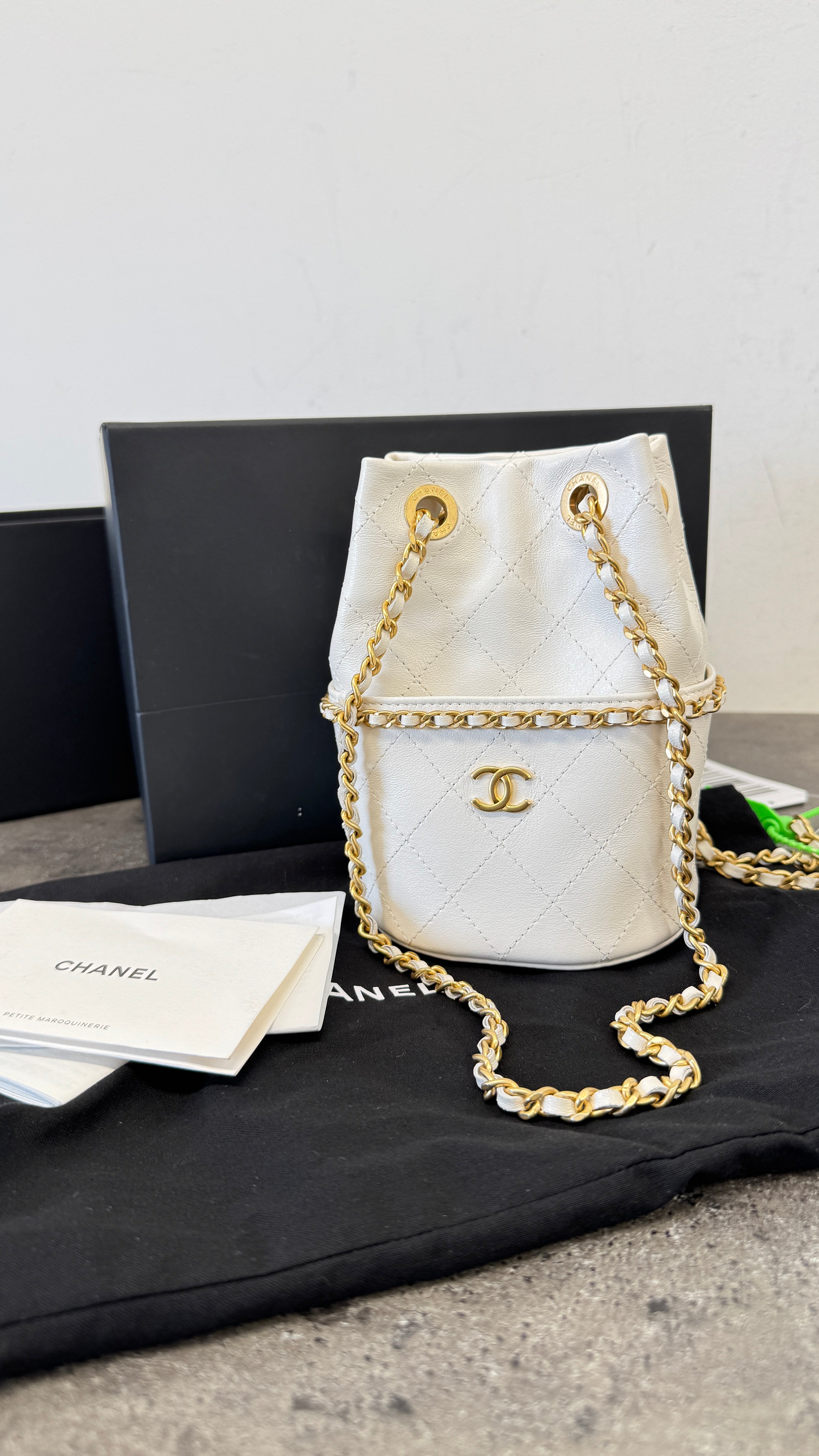 Women's Nauticoco Quilted Shiny Lambskin Mini Bucket Handbag White