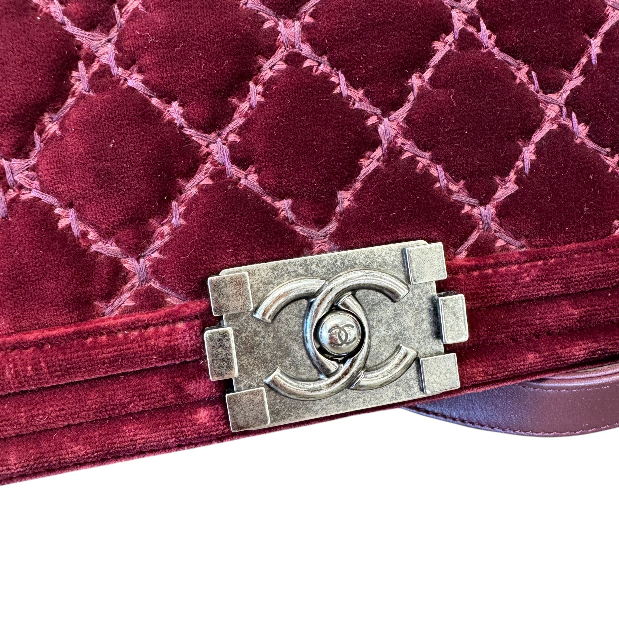 Women's Boy Medium Velvet Bag Burgundy