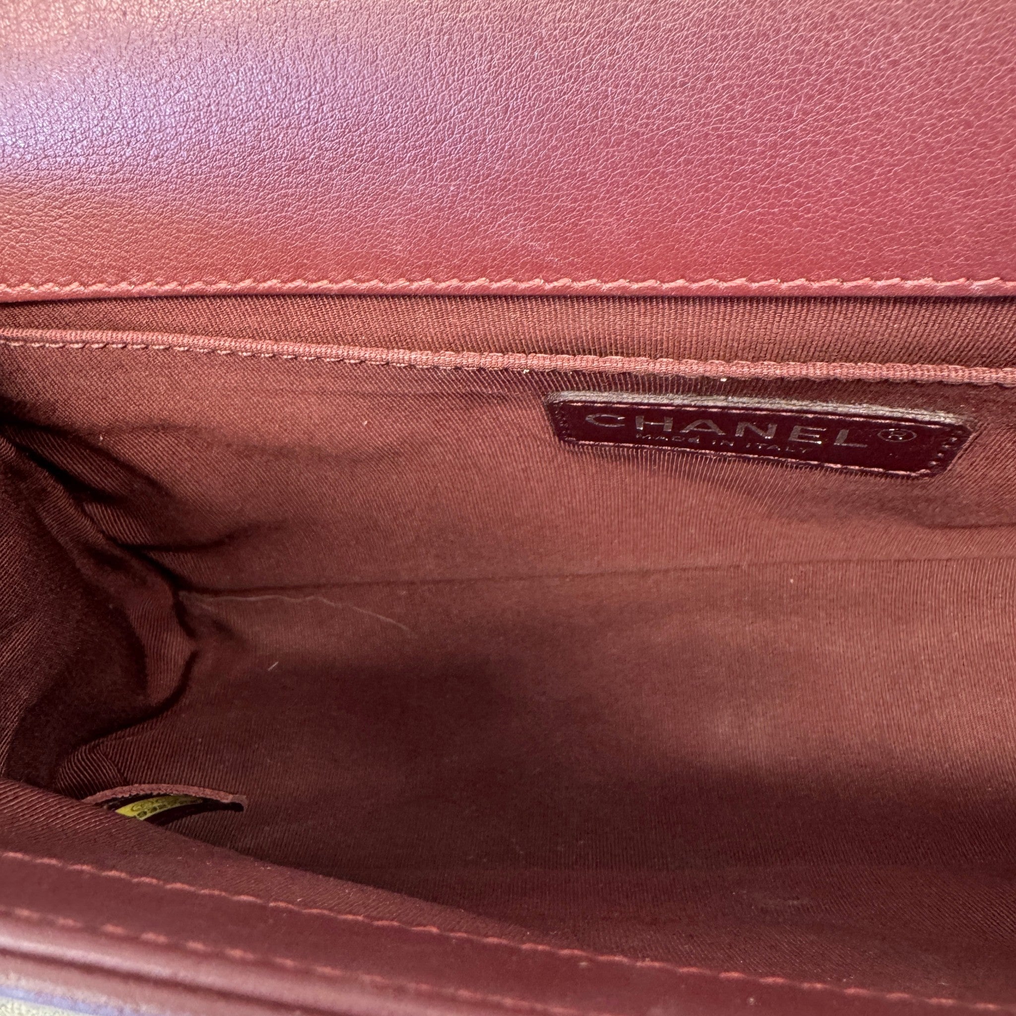Women's Boy Medium Velvet Bag Burgundy
