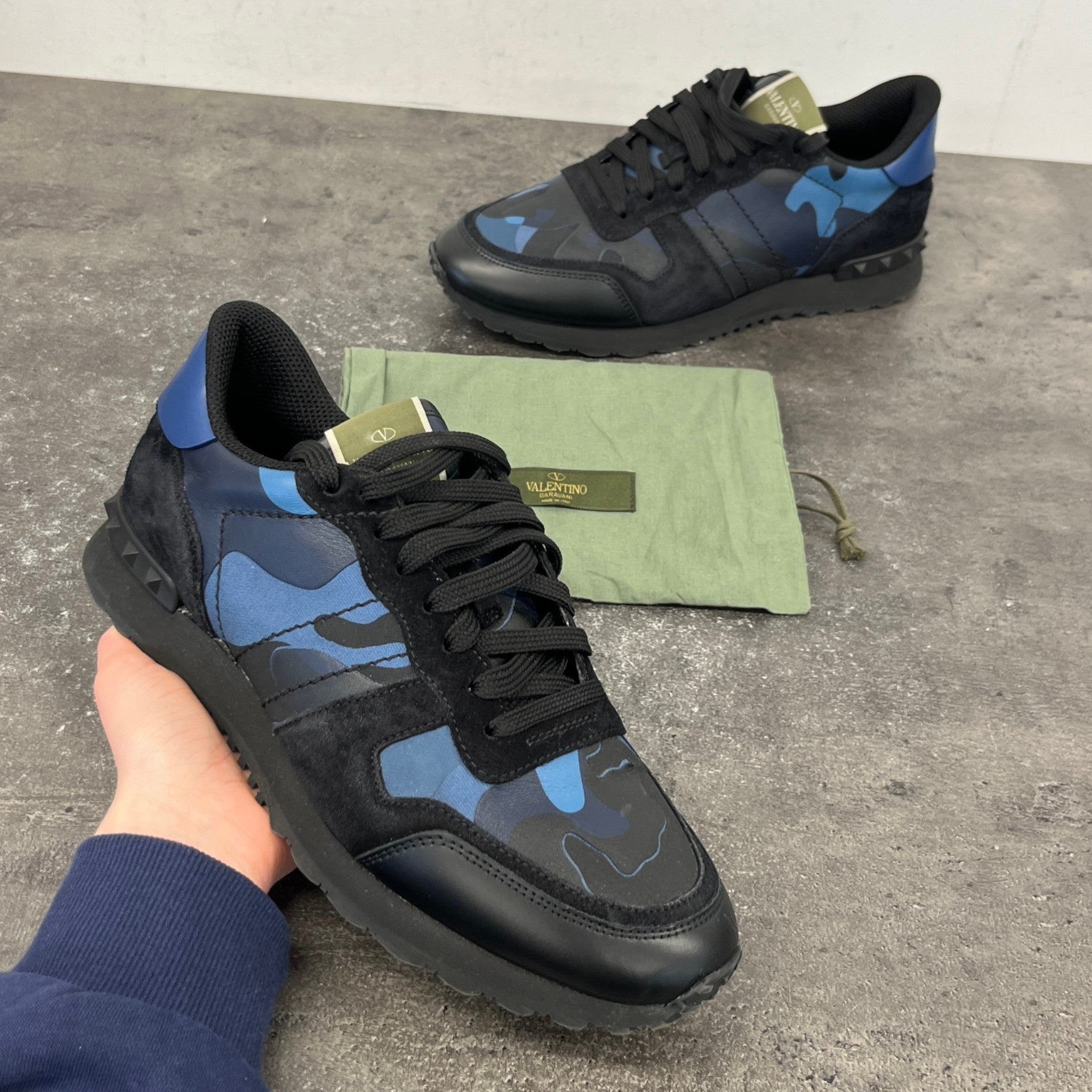 Men's Rockrunner Low Trainers Blue Size EU 40 / UK 6