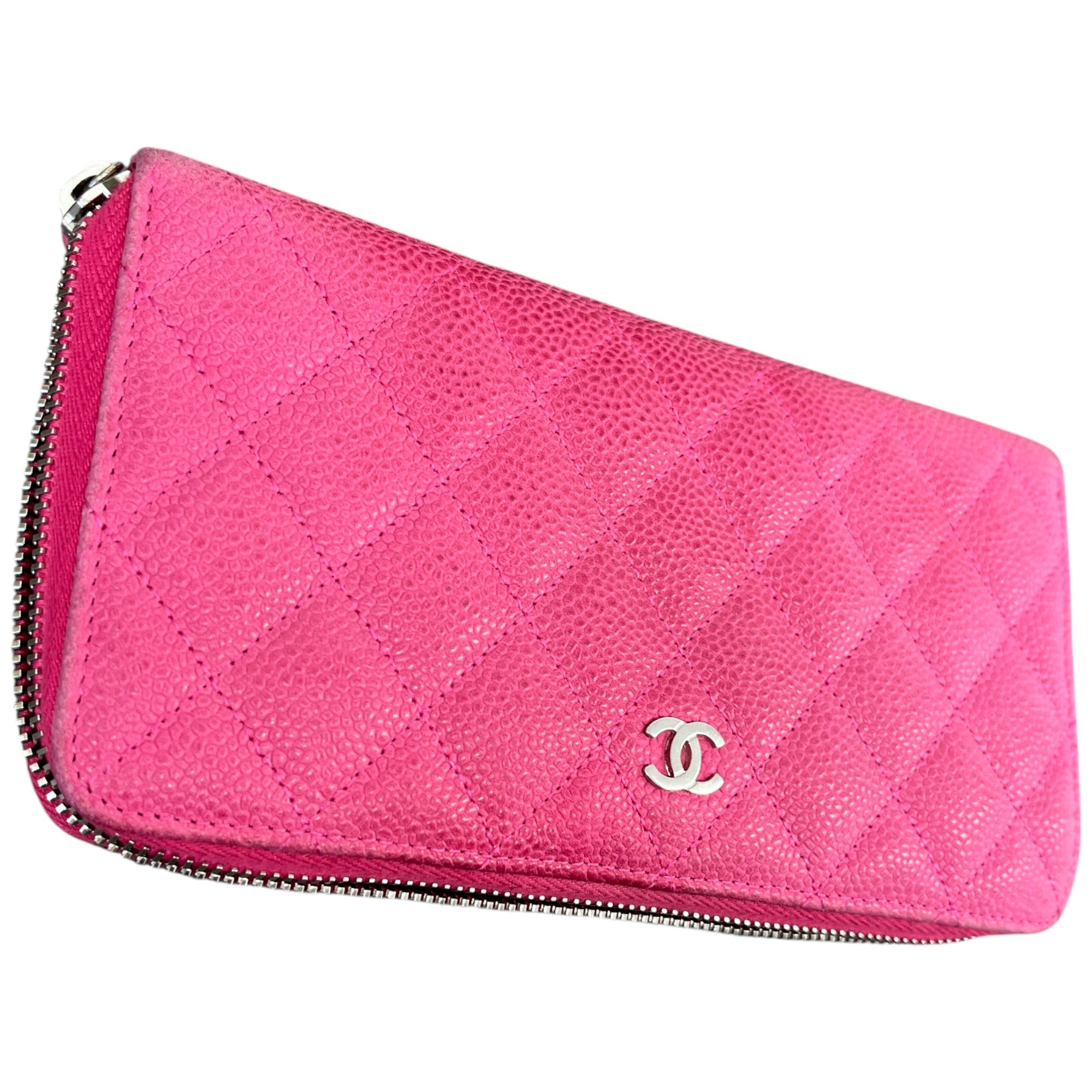 Women's Quilted Caviar Purse Pink