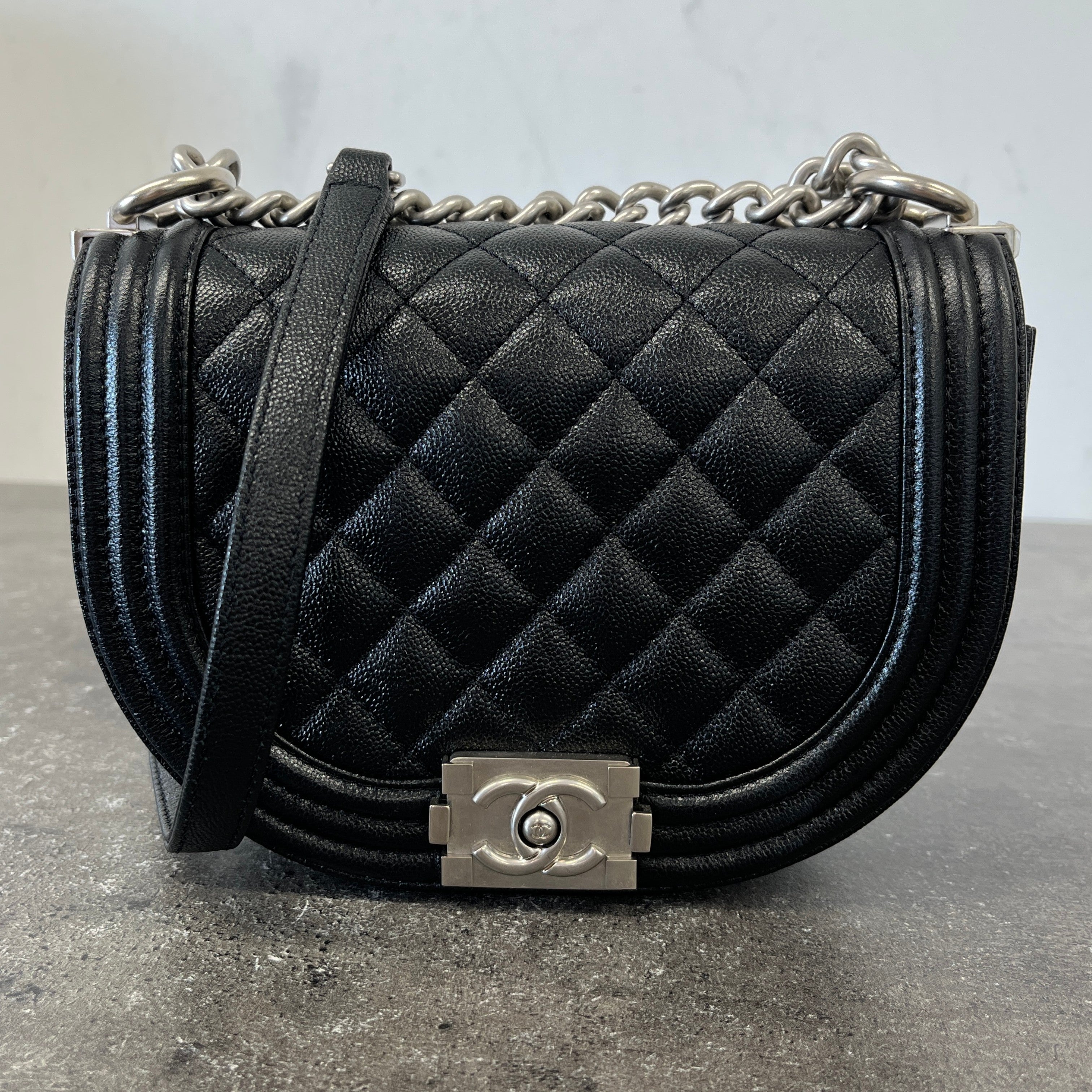 Women's Caviar Quilted Small Boy Messenger Bag Black