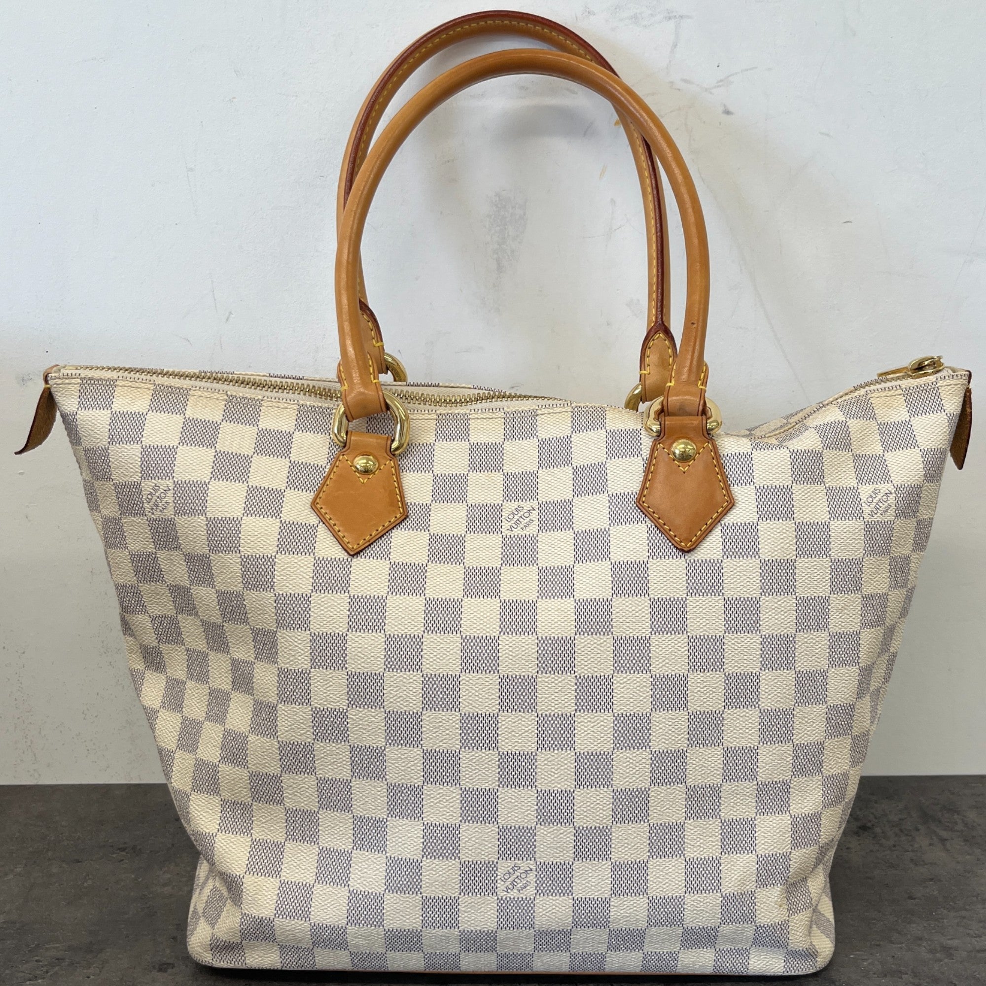 Women's Damier Saleya Handbag White