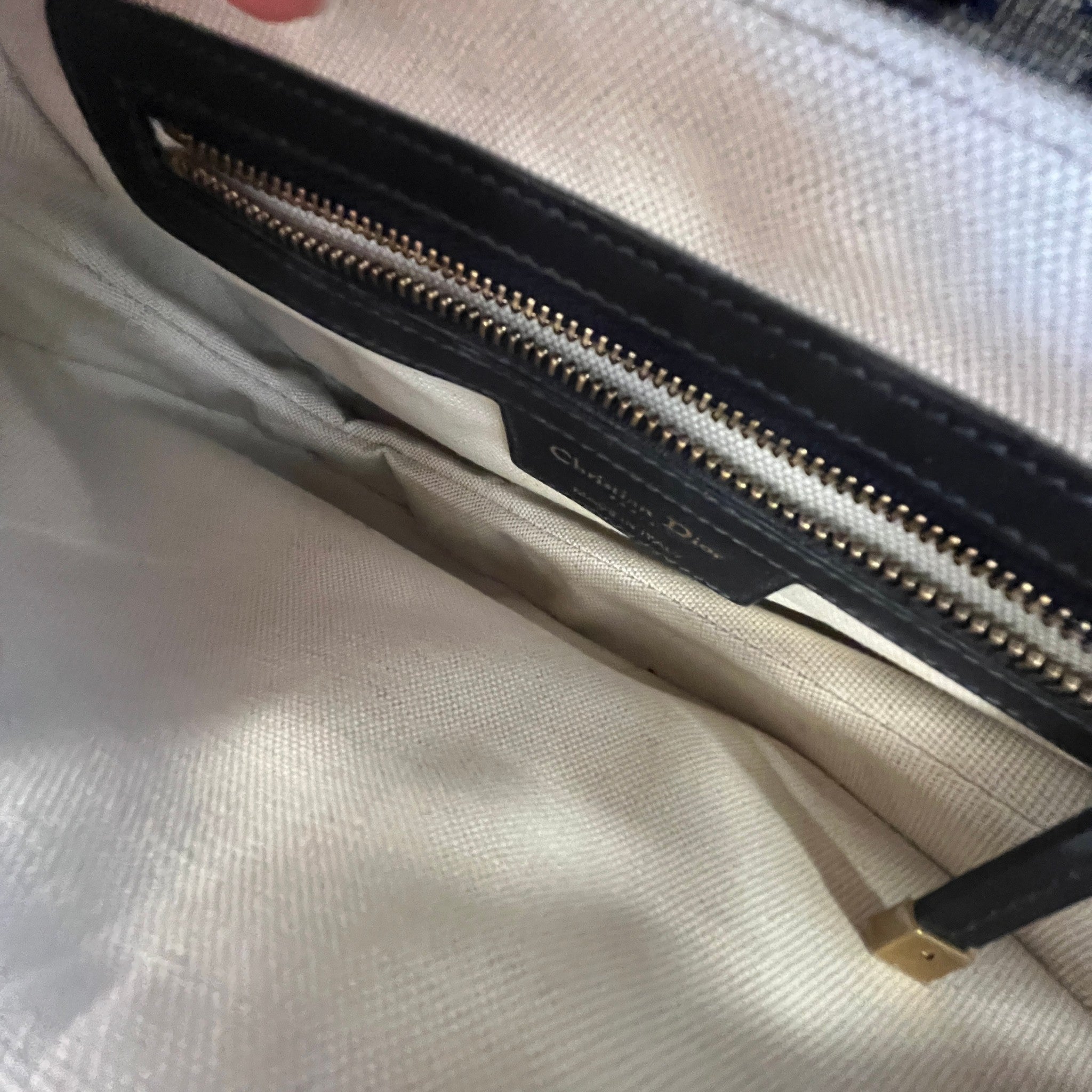 Women's Oblique Saddle Handbag Navy