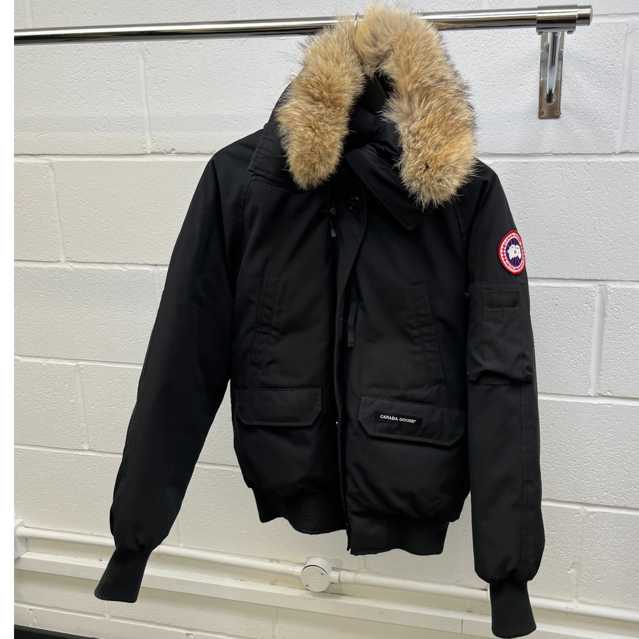 Women's Chilliwack Bomber Down Jacket Black Size L