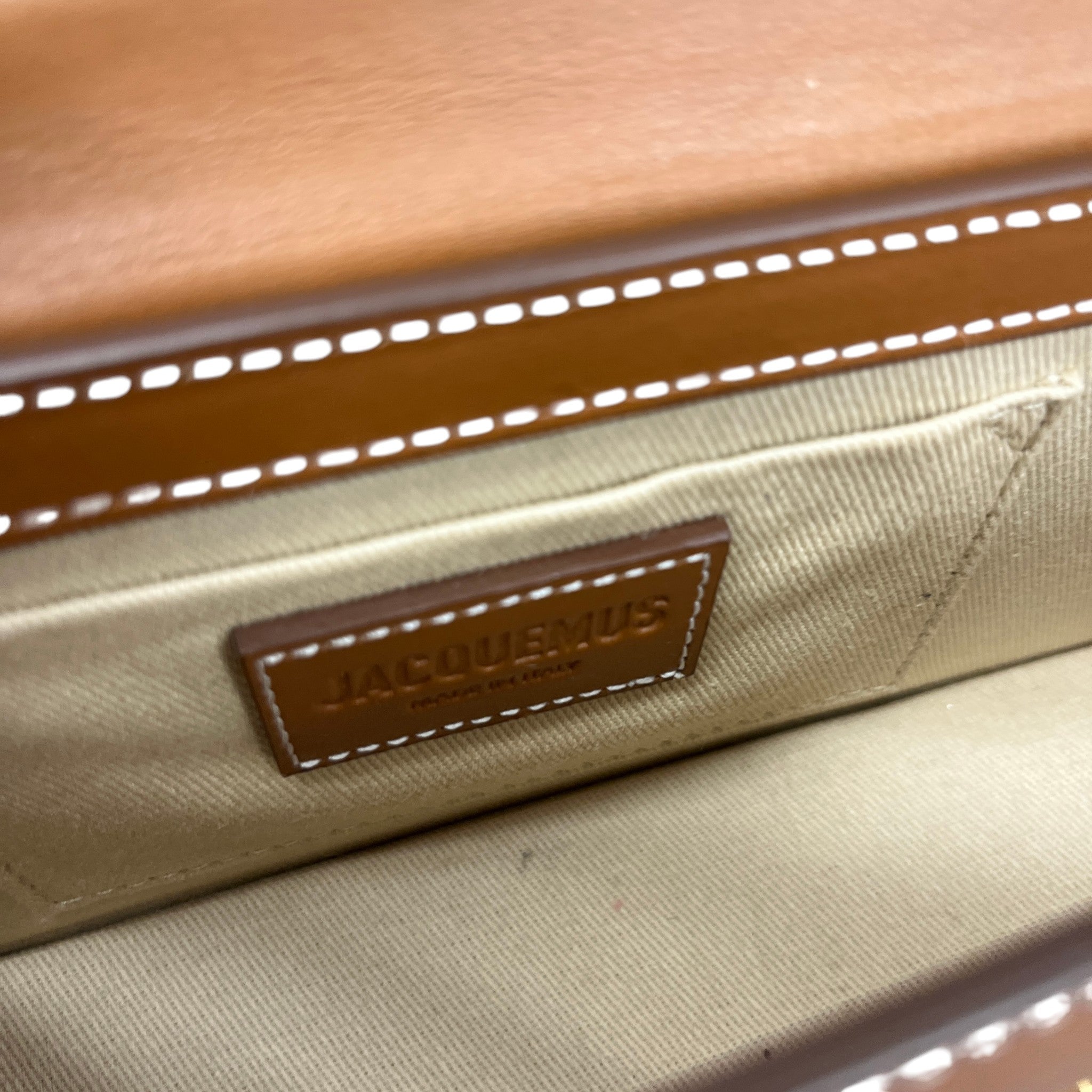 Women's Le Chiquito Long Handbag Brown