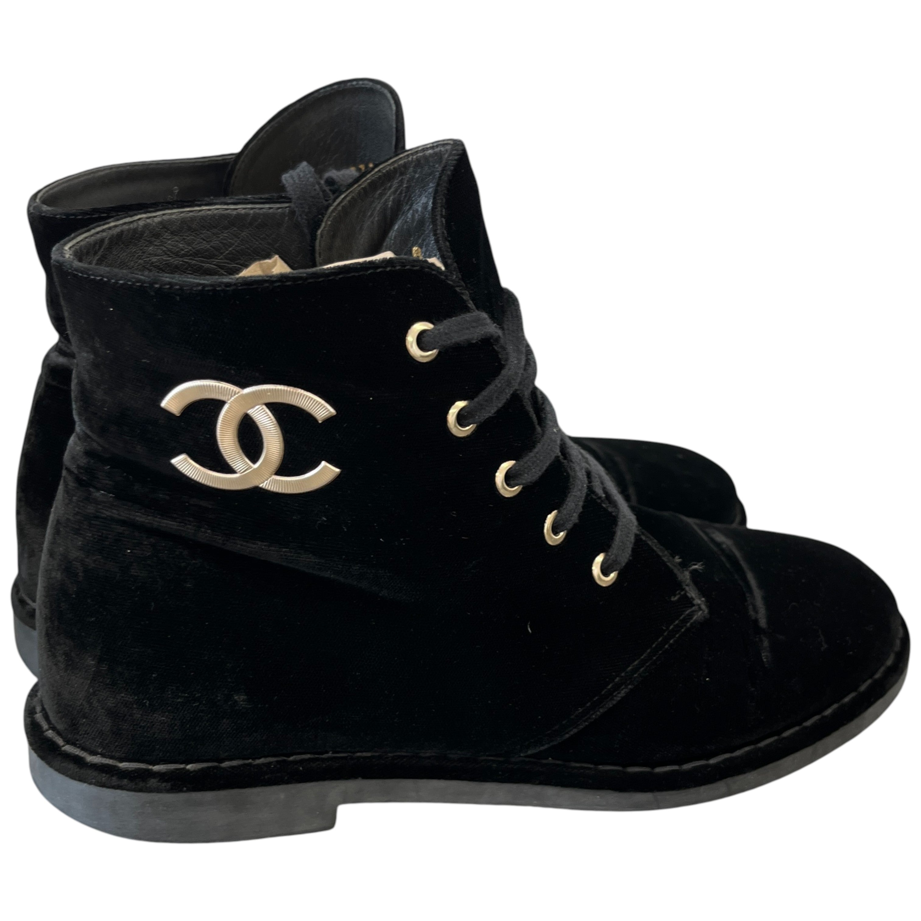 Women's Cc Logo Boots Black Size EU 39 / UK 6