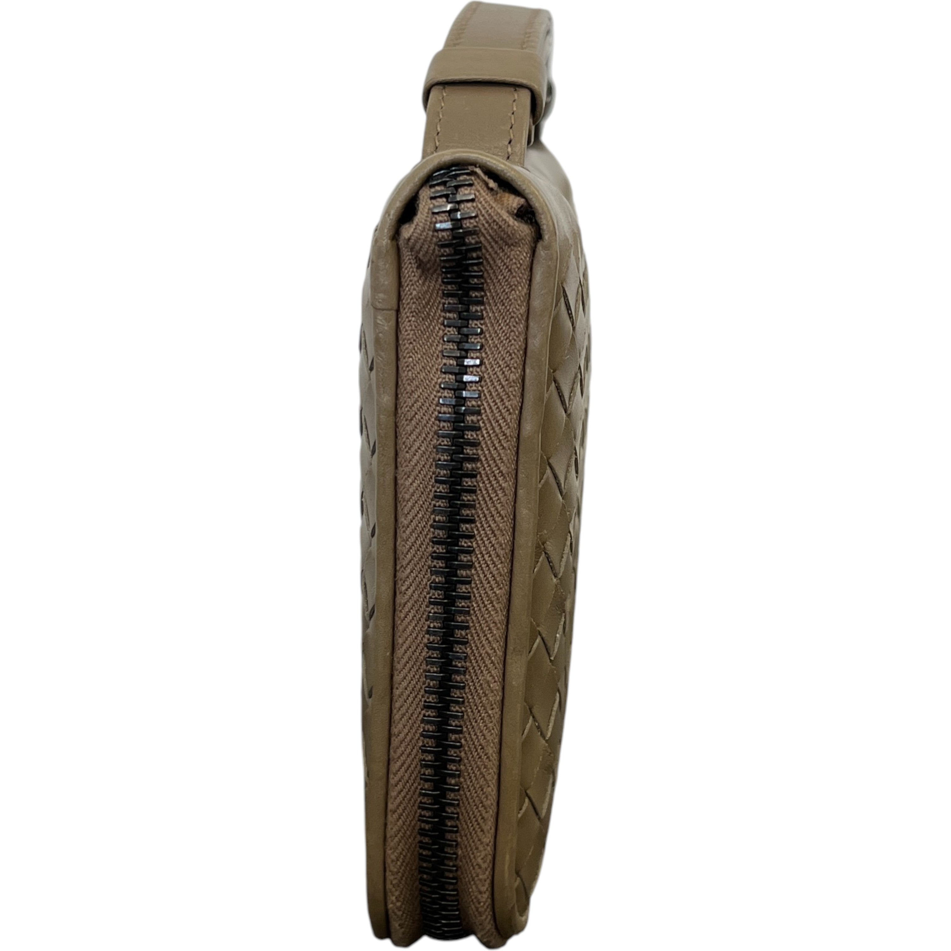 Women's Intrecciato Bag Brown