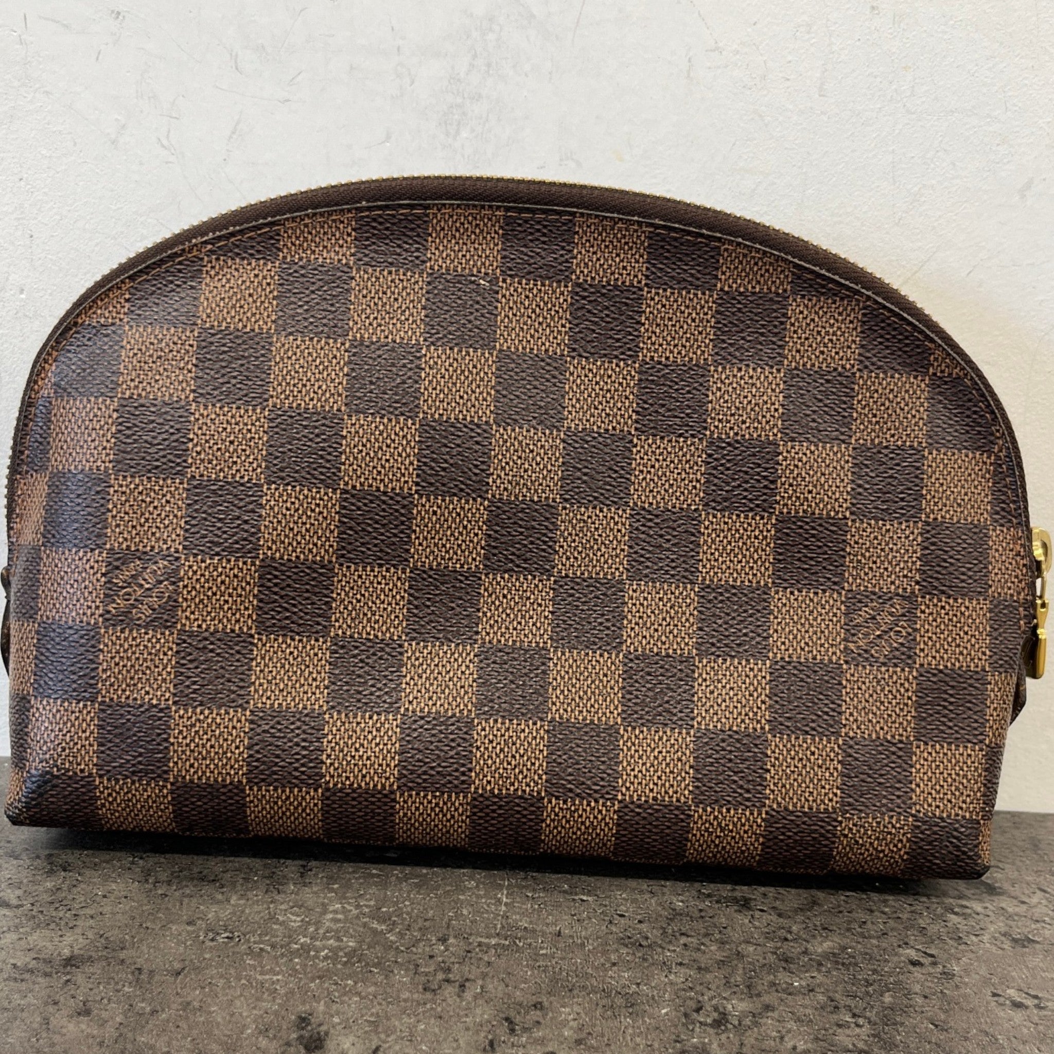 Women's Damier Ebene Cosmetic Pouch Gm Pouch Brown