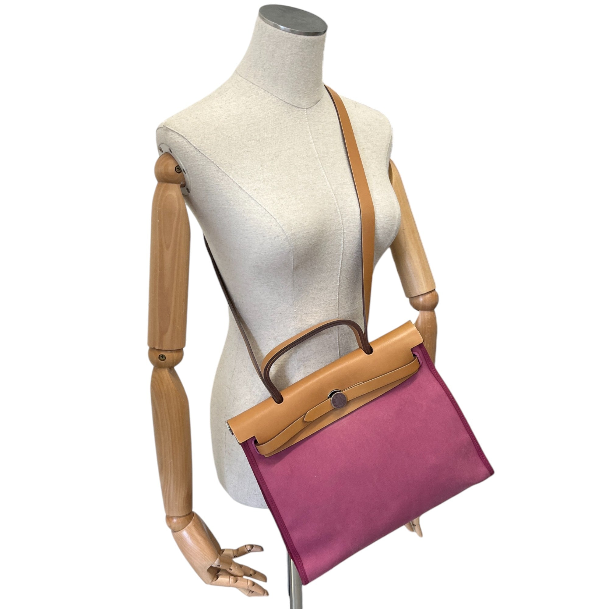 Women's Herbag Zip 31 Bag Pink