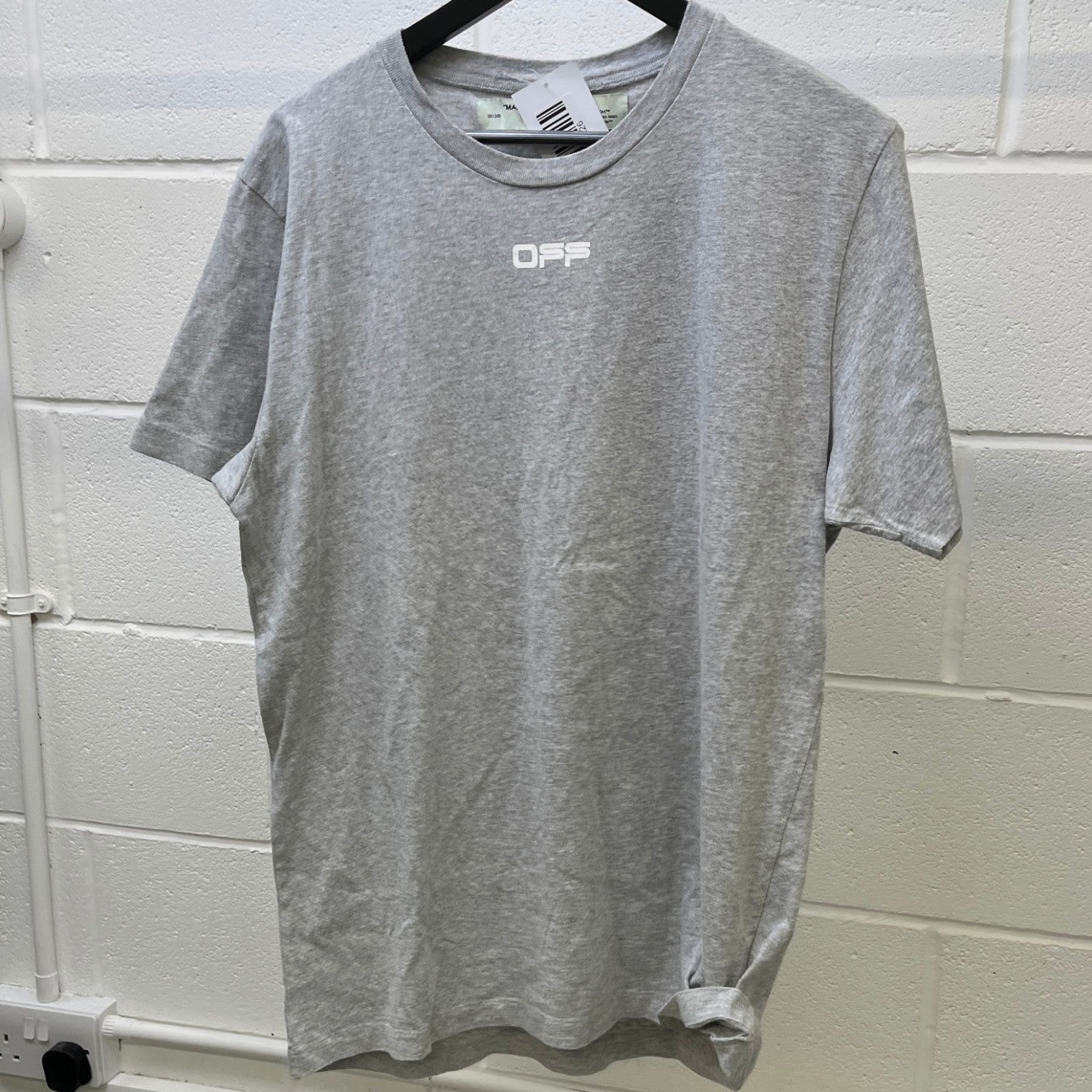Men's Tape Arrow Logo T-Shirt Grey Size L