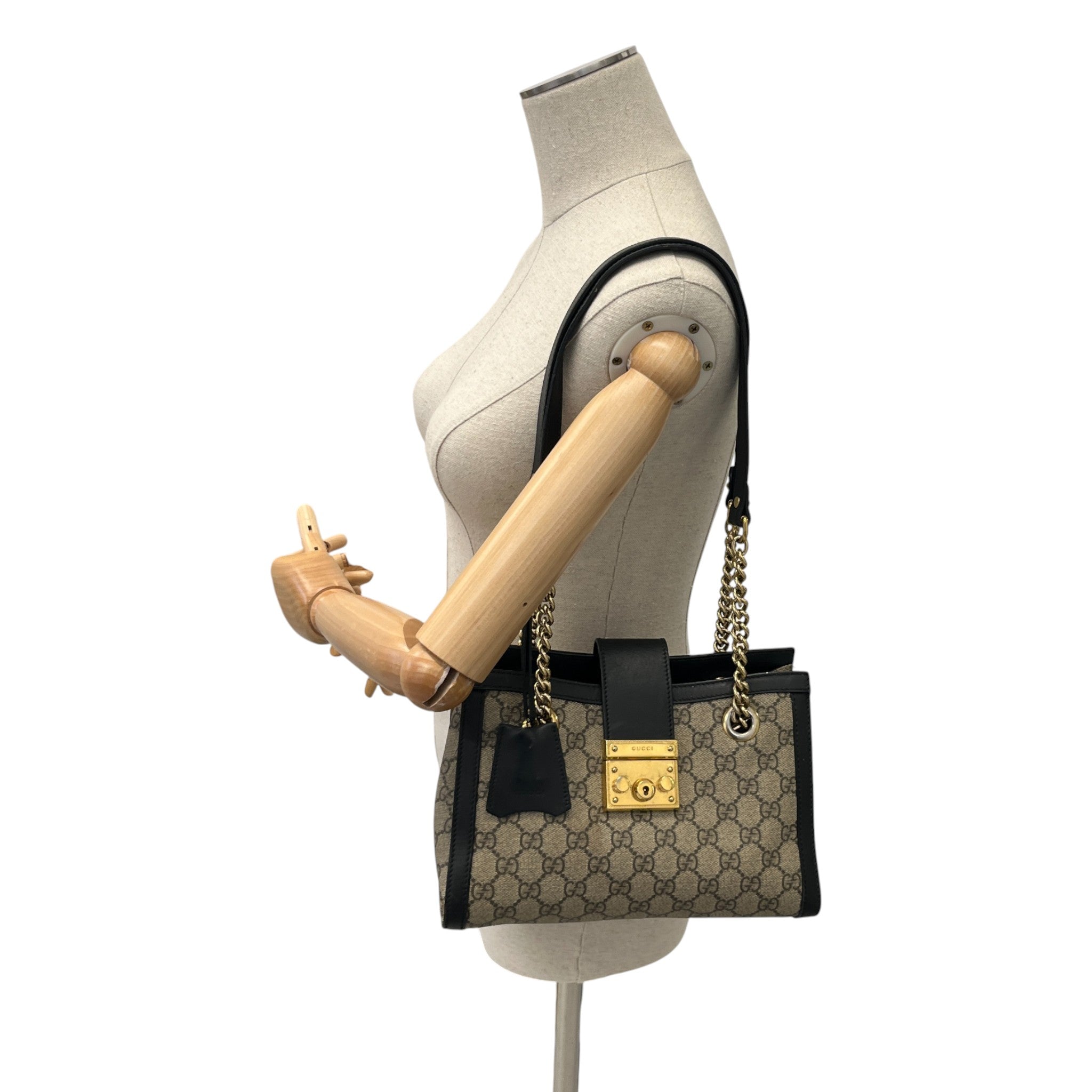 Women's Gg Supreme Padlock Shoulder Bag Black