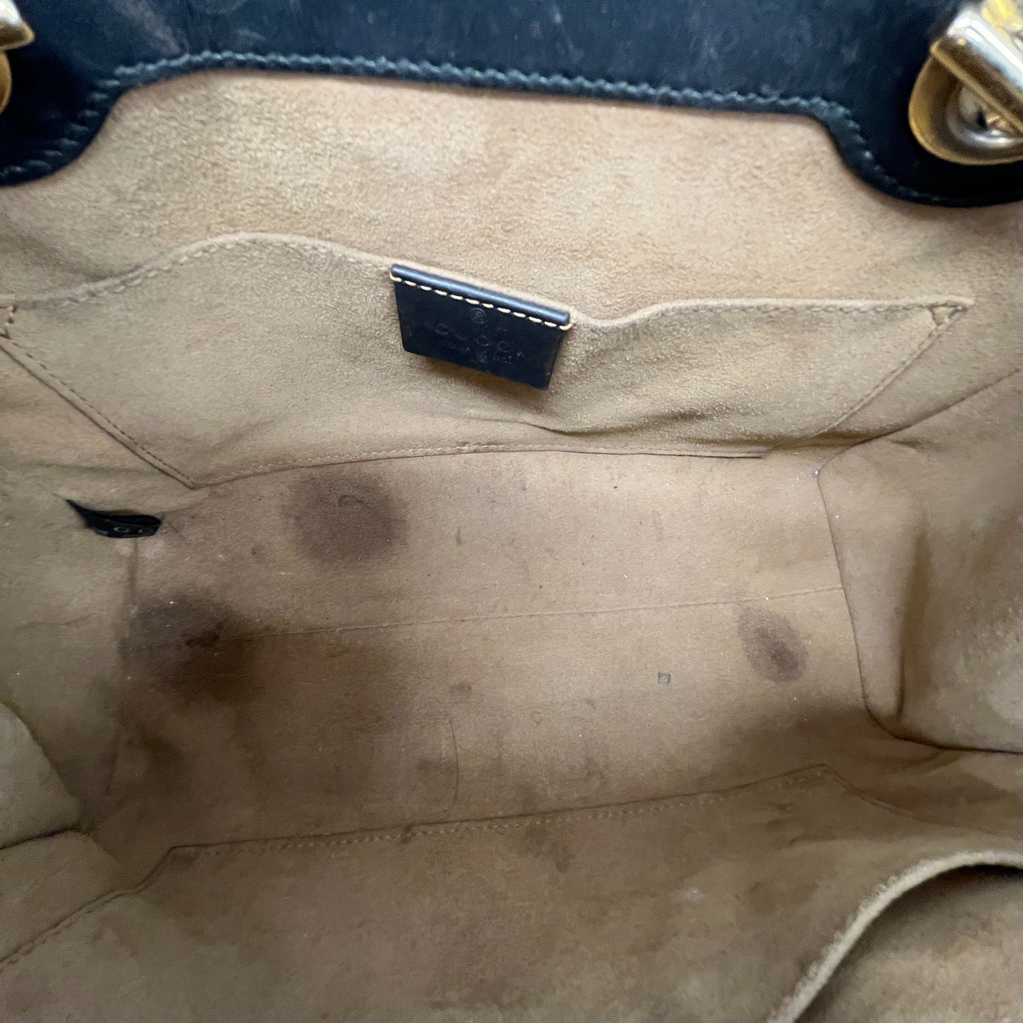 Women's Gg Supreme Padlock Shoulder Bag Black