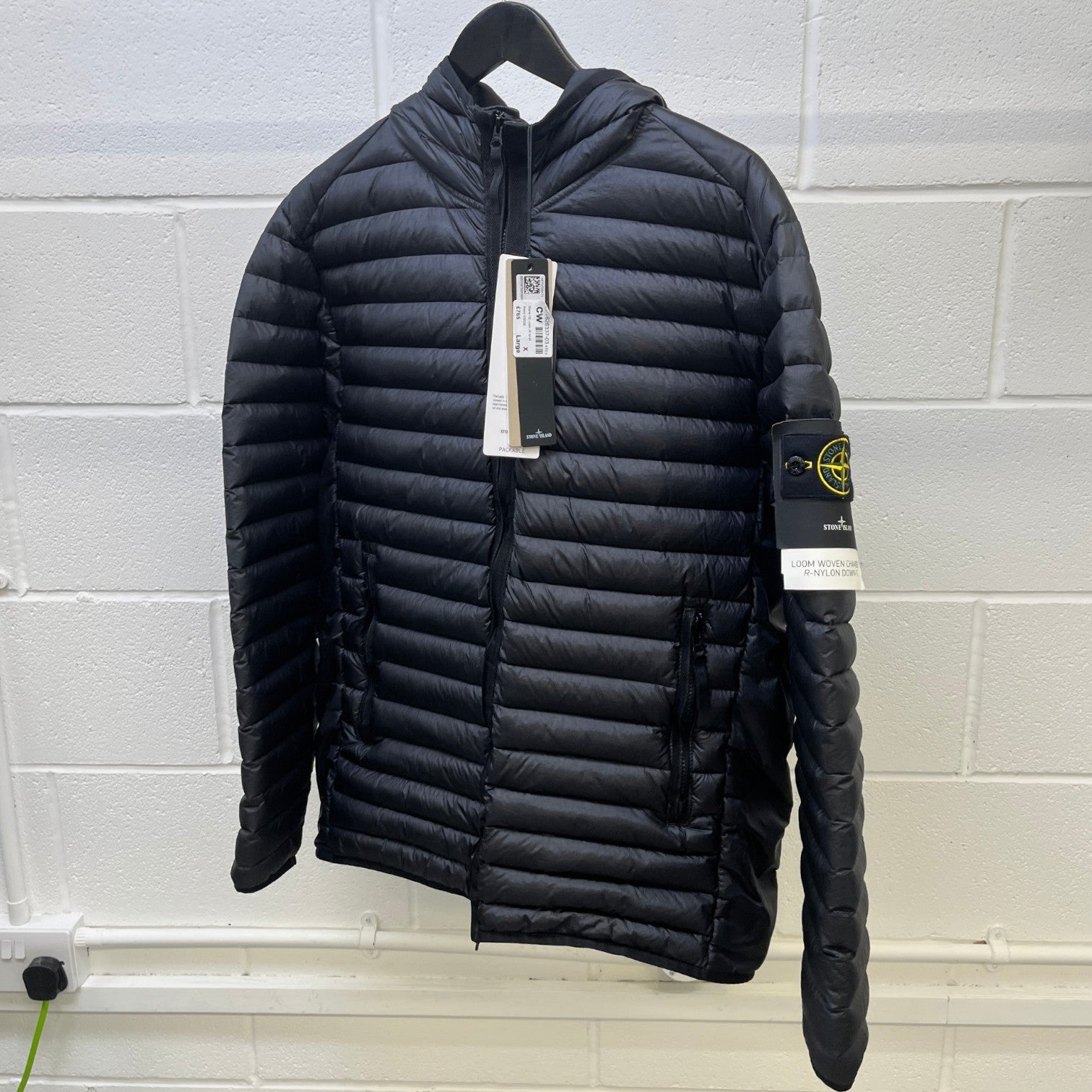 Men's Loom Woven Chambers Down Jacket Black Size XL
