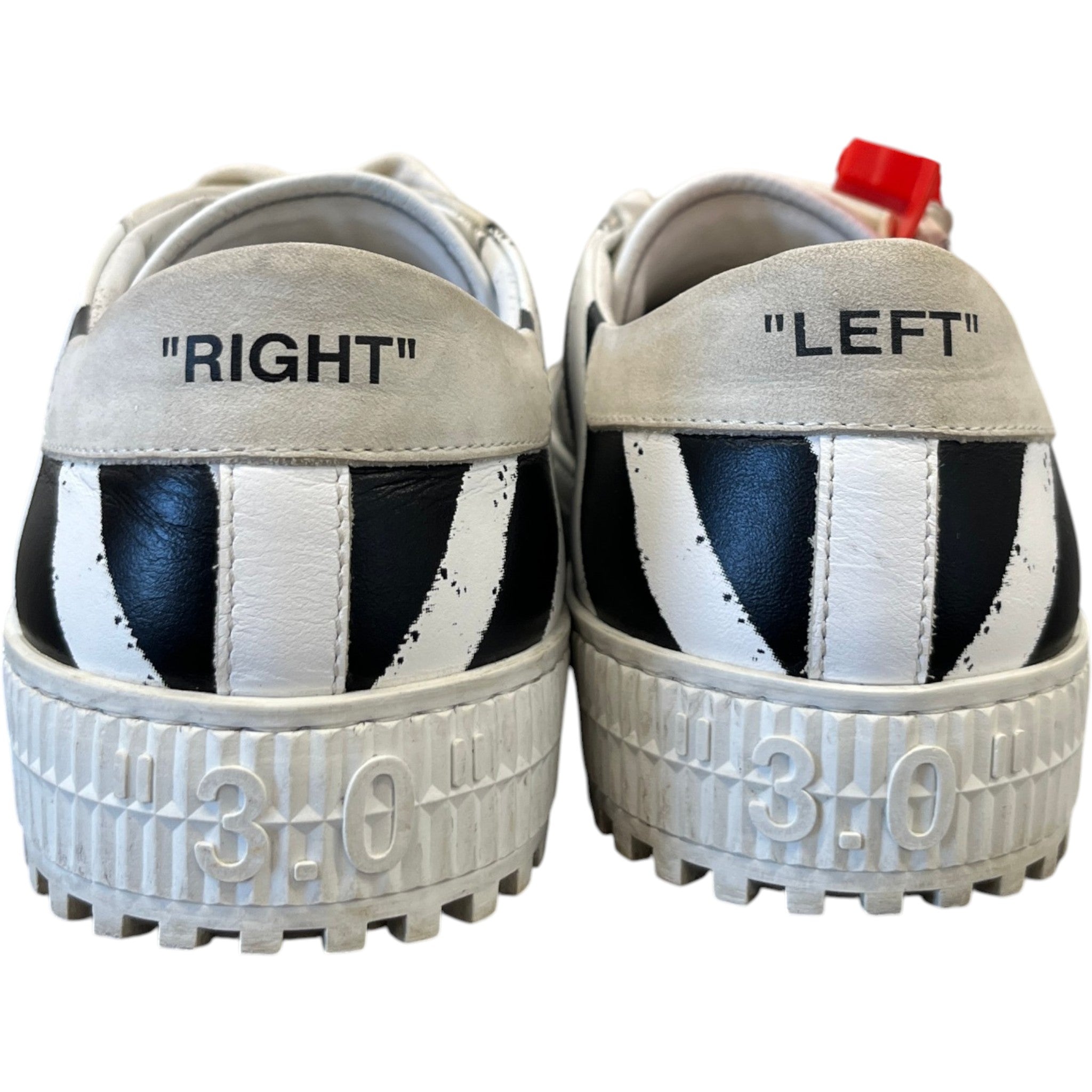 Men's Spray Diagonal Low Trainers White Size EU 41 / UK 7