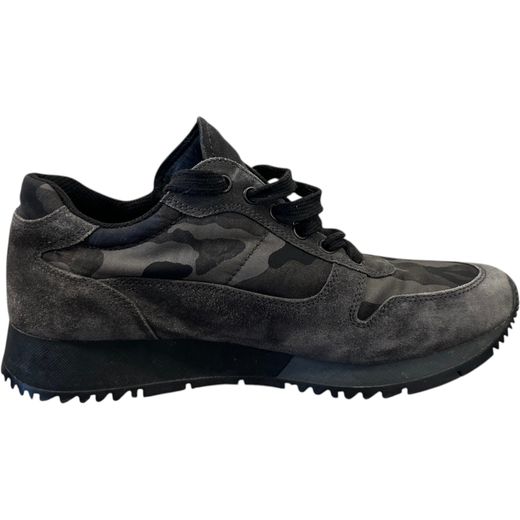 Women's Runner Camo Low Trainers Black Size EU 35.5 / UK 2.5