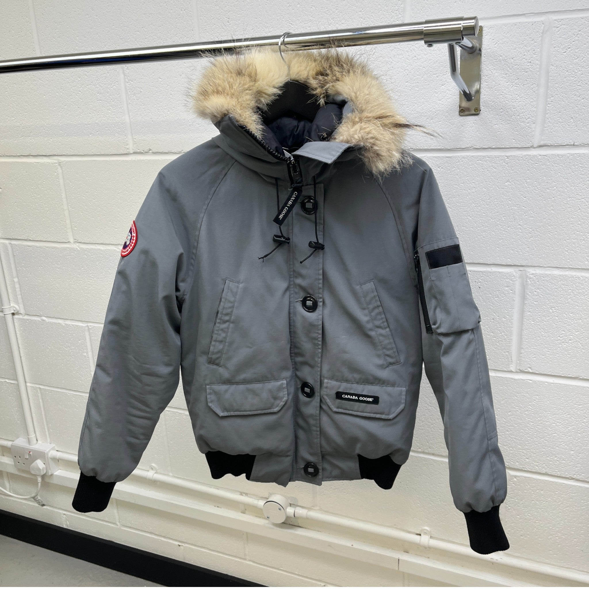 Women's Chilliwack Bomber Down Jacket Grey Size S