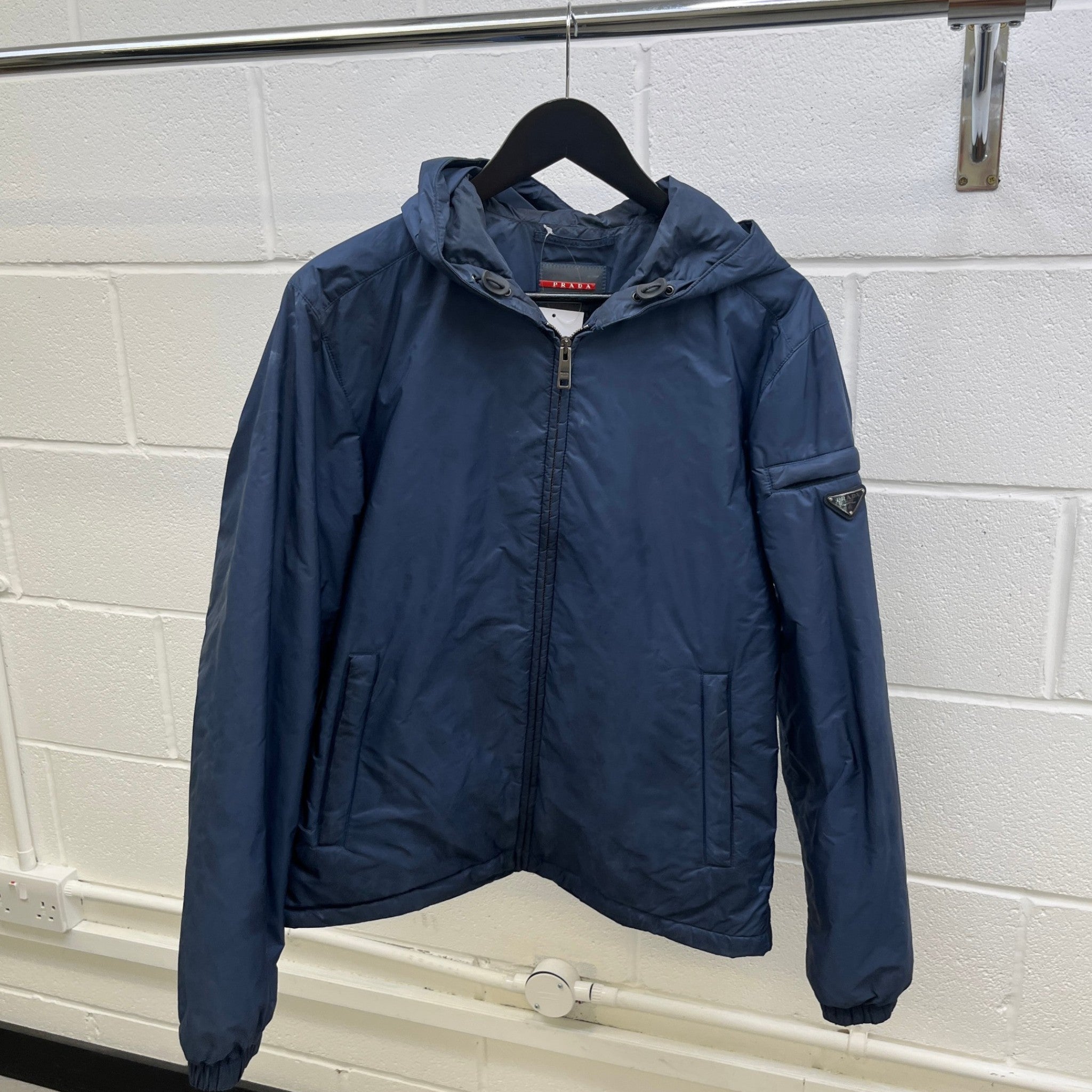 Men's Plaque Logo Windbreaker Navy Size L