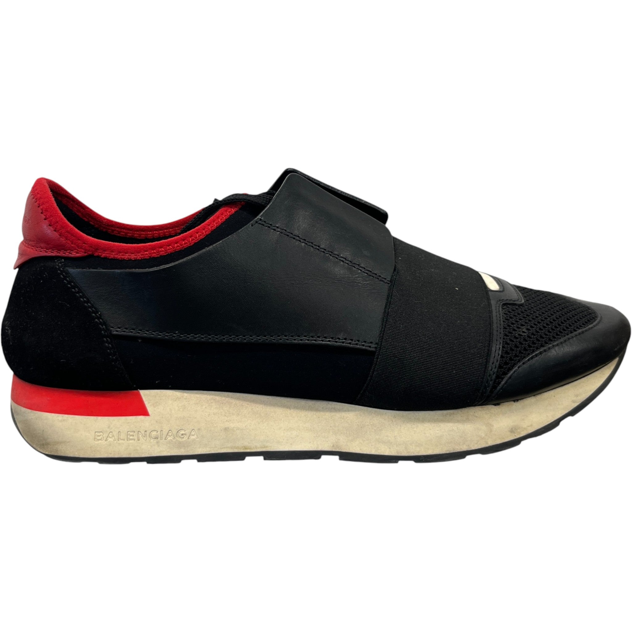 Men's Race Runner Low Trainers Black Size EU 41 / UK 7