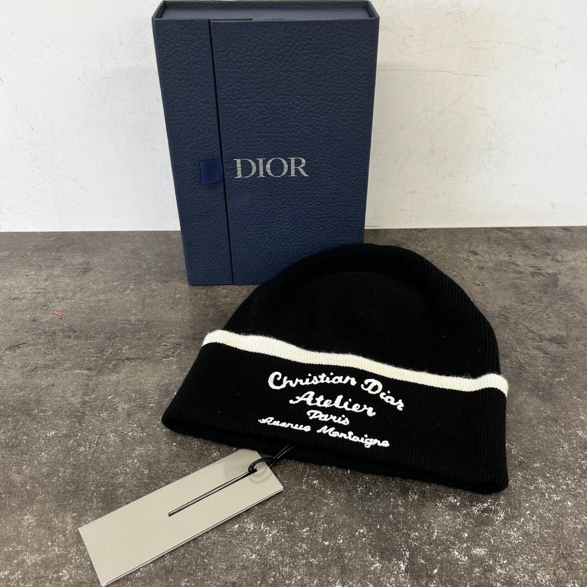 Men's Embroidered Logo Hat Black Size M