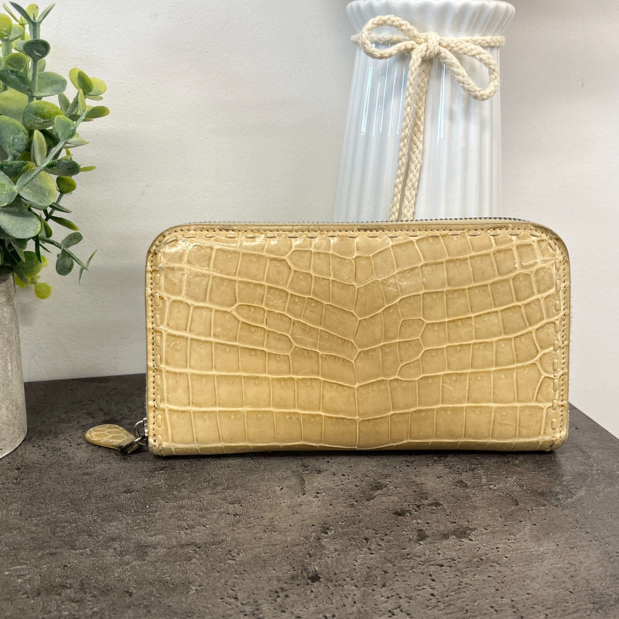 Women's Croc Embossed Wallet Beige