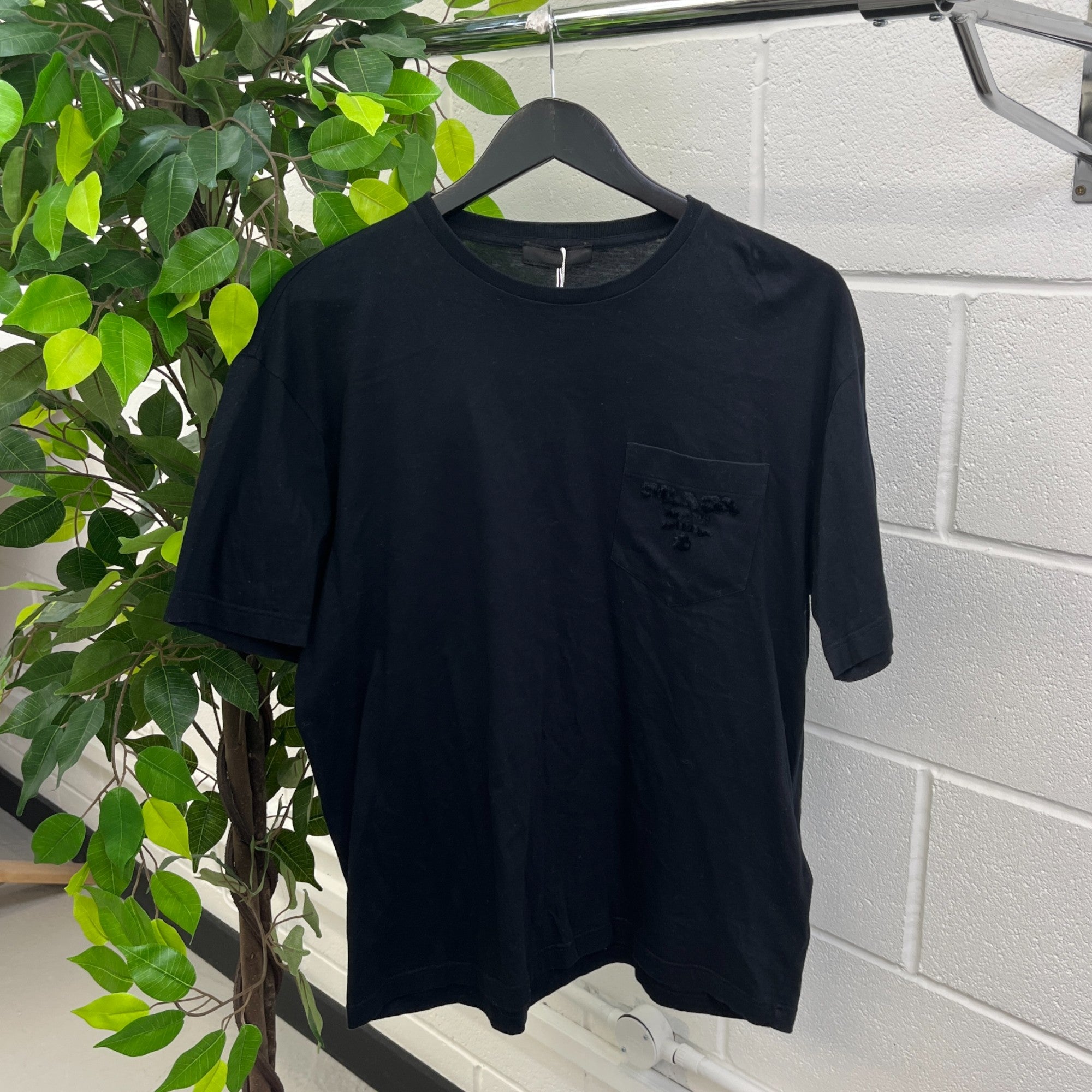 Men's Pocket Logo T-Shirt Black Size L